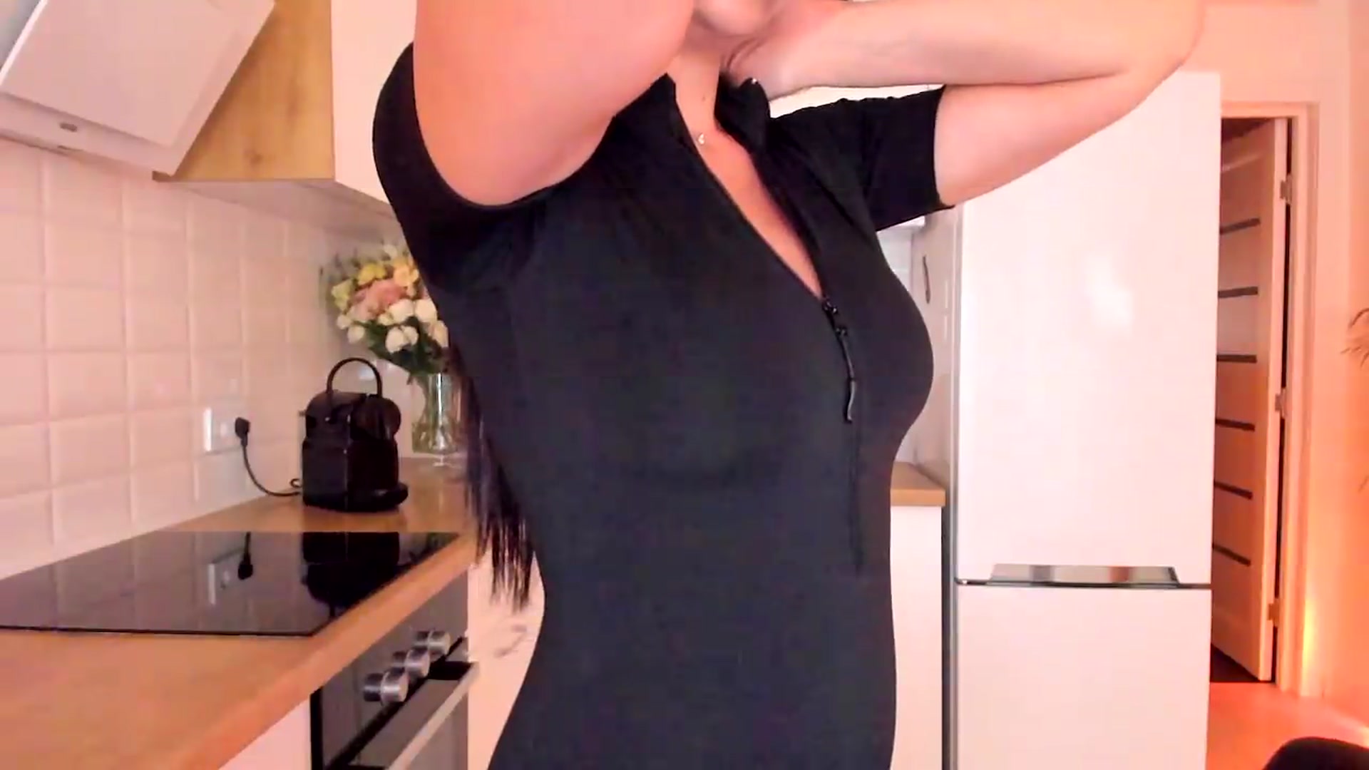 Gallery image thumbnail from Annaliss's myfreecams stream on, 07/10/2026, 16:55 image 15 of 20