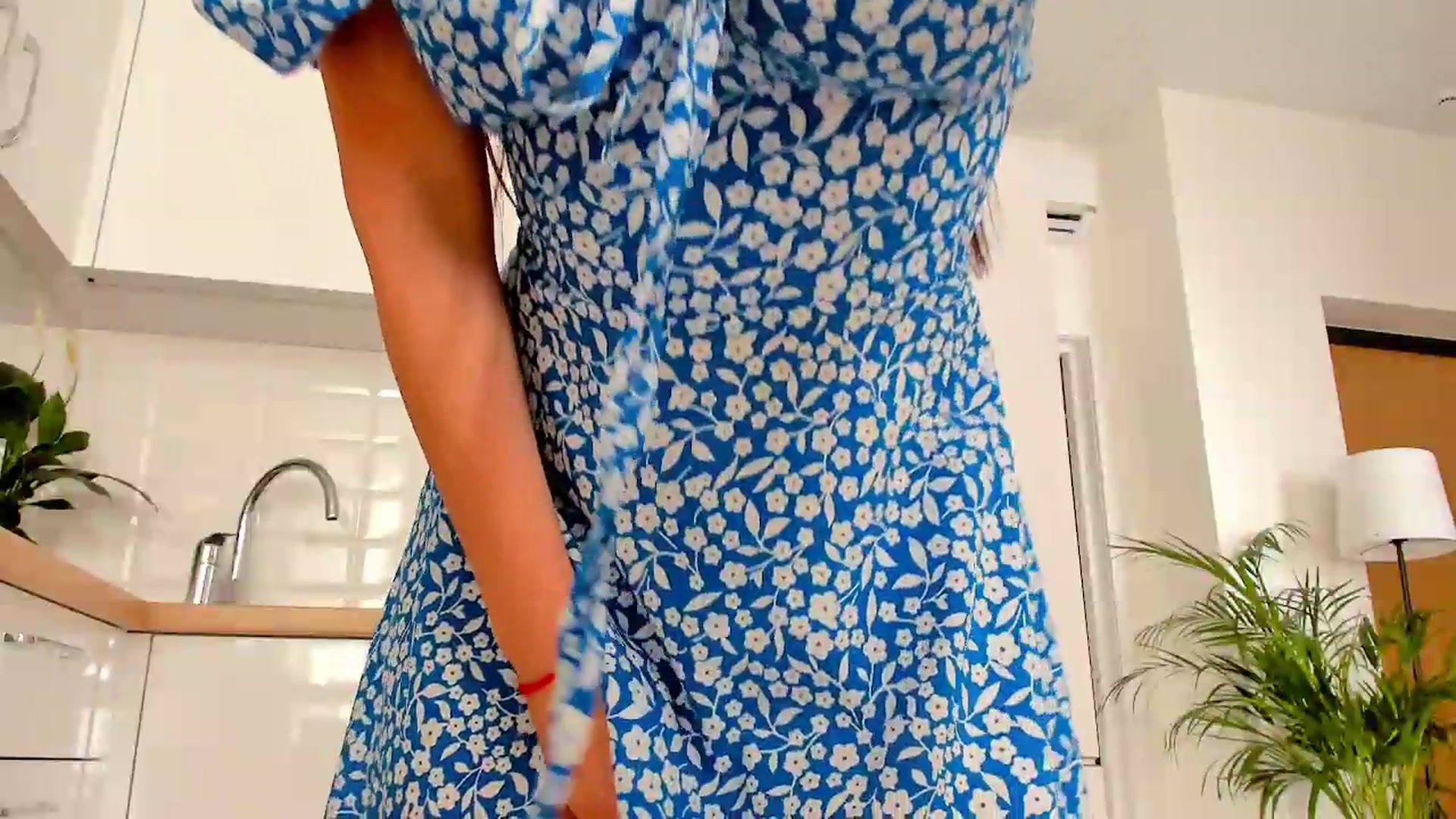 Gallery image thumbnail from Annaliss's myfreecams stream on, 08/15/2026, 15:28 image 14 of 20