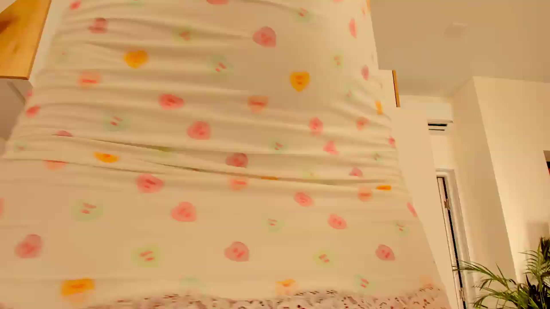 Gallery image thumbnail from Annaliss's myfreecams stream on, 08/17/2026, 15:47 image 14 of 20