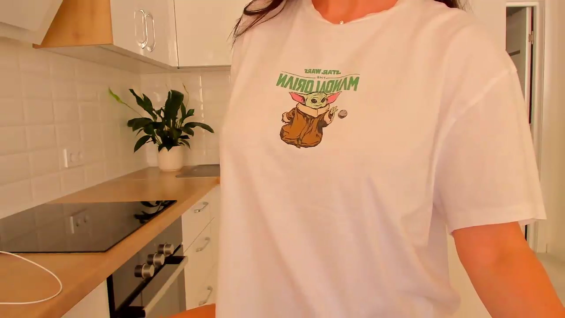 Gallery image thumbnail from Annaliss's myfreecams stream on, 08/20/2026, 16:35 image 16 of 20