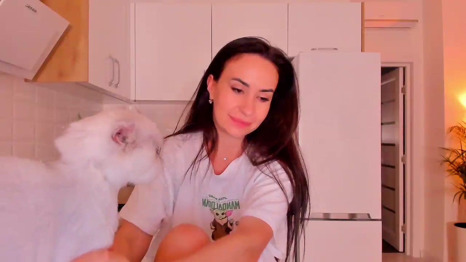 Gallery image thumbnail from Annaliss's myfreecams stream on, 08/20/2026, 17:56 image 9 of 20