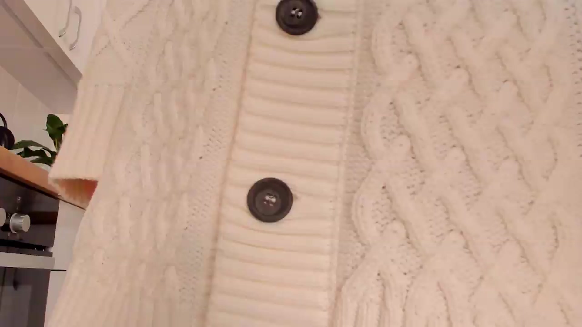 Gallery image thumbnail from Annaliss's myfreecams stream on, 09/14/2026, 15:11 image 14 of 20