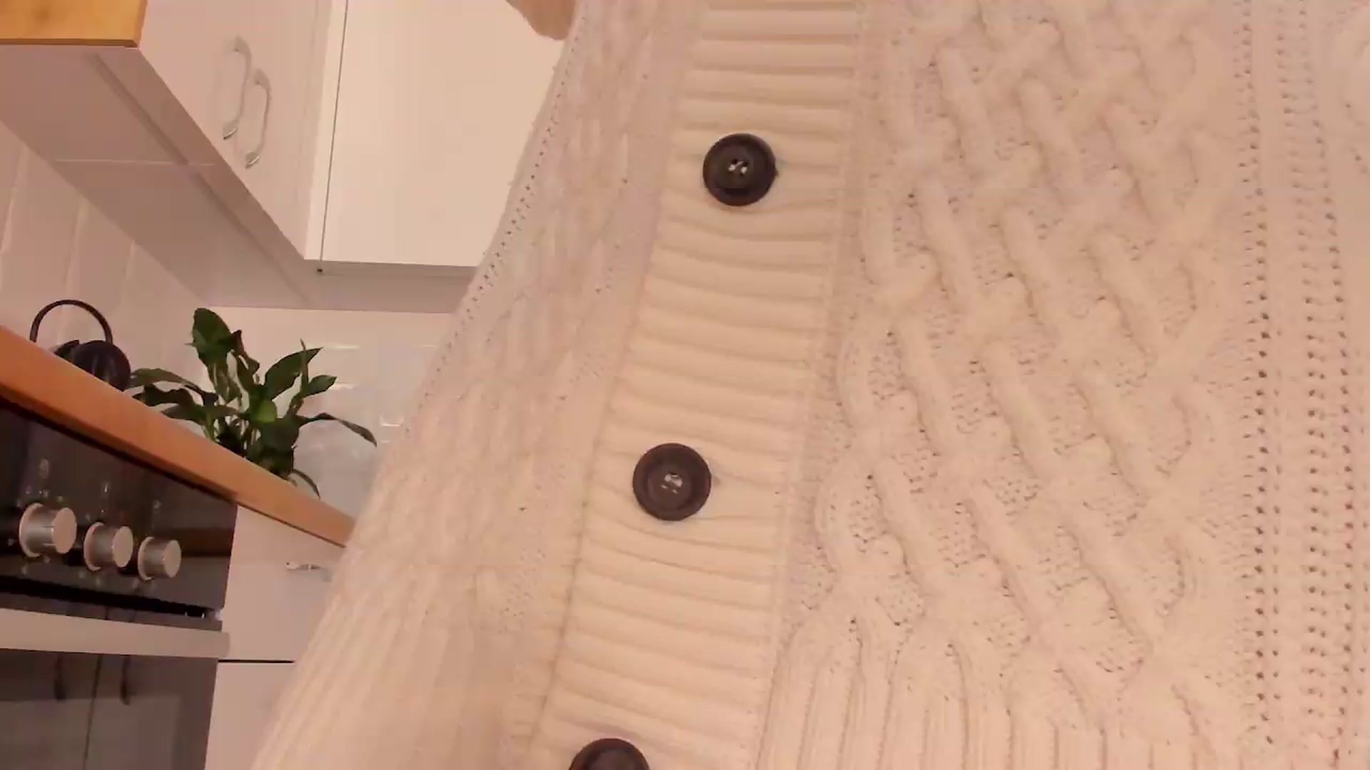 Gallery image thumbnail from Annaliss's myfreecams stream on, 09/14/2026, 15:11 image 11 of 20
