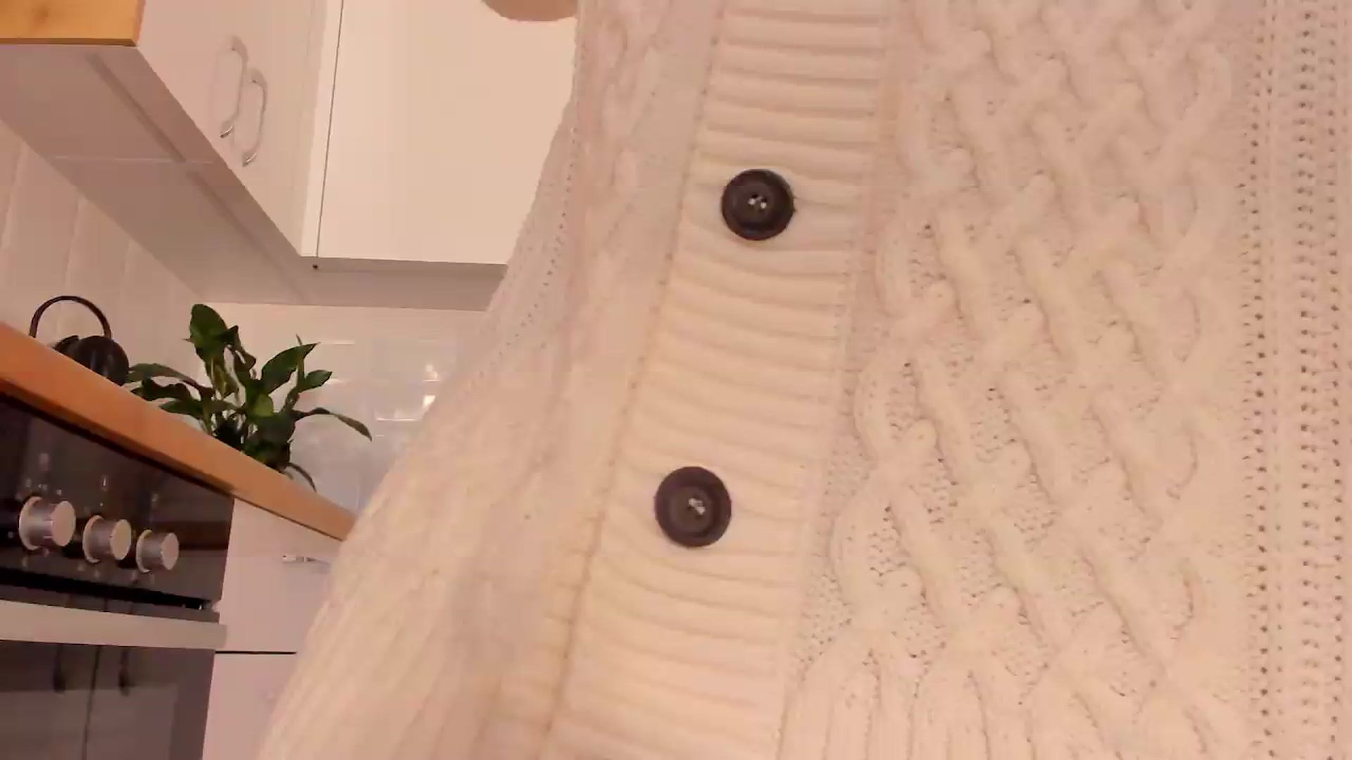 Gallery image thumbnail from Annaliss's myfreecams stream on, 09/14/2026, 15:11 image 8 of 20