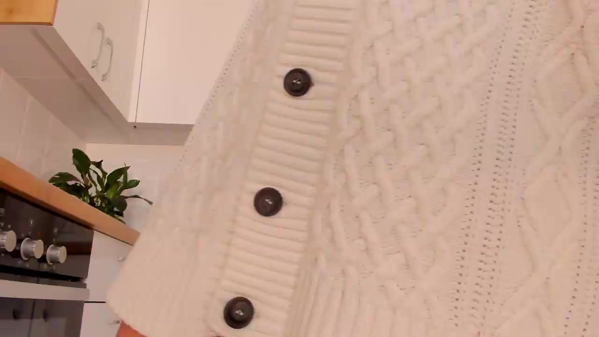 Gallery image thumbnail from Annaliss's myfreecams stream on, 09/23/2026, 15:59 image 7 of 20