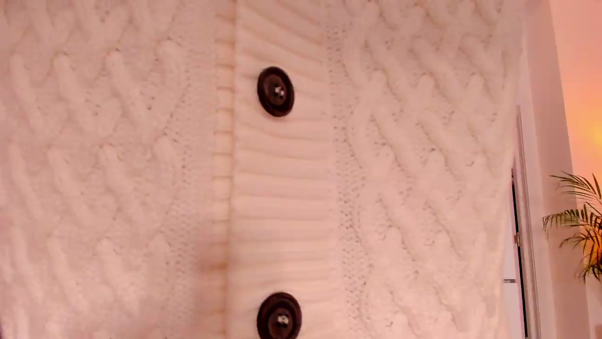Gallery image thumbnail from Annaliss's myfreecams stream on, 09/23/2026, 15:59 image 18 of 20
