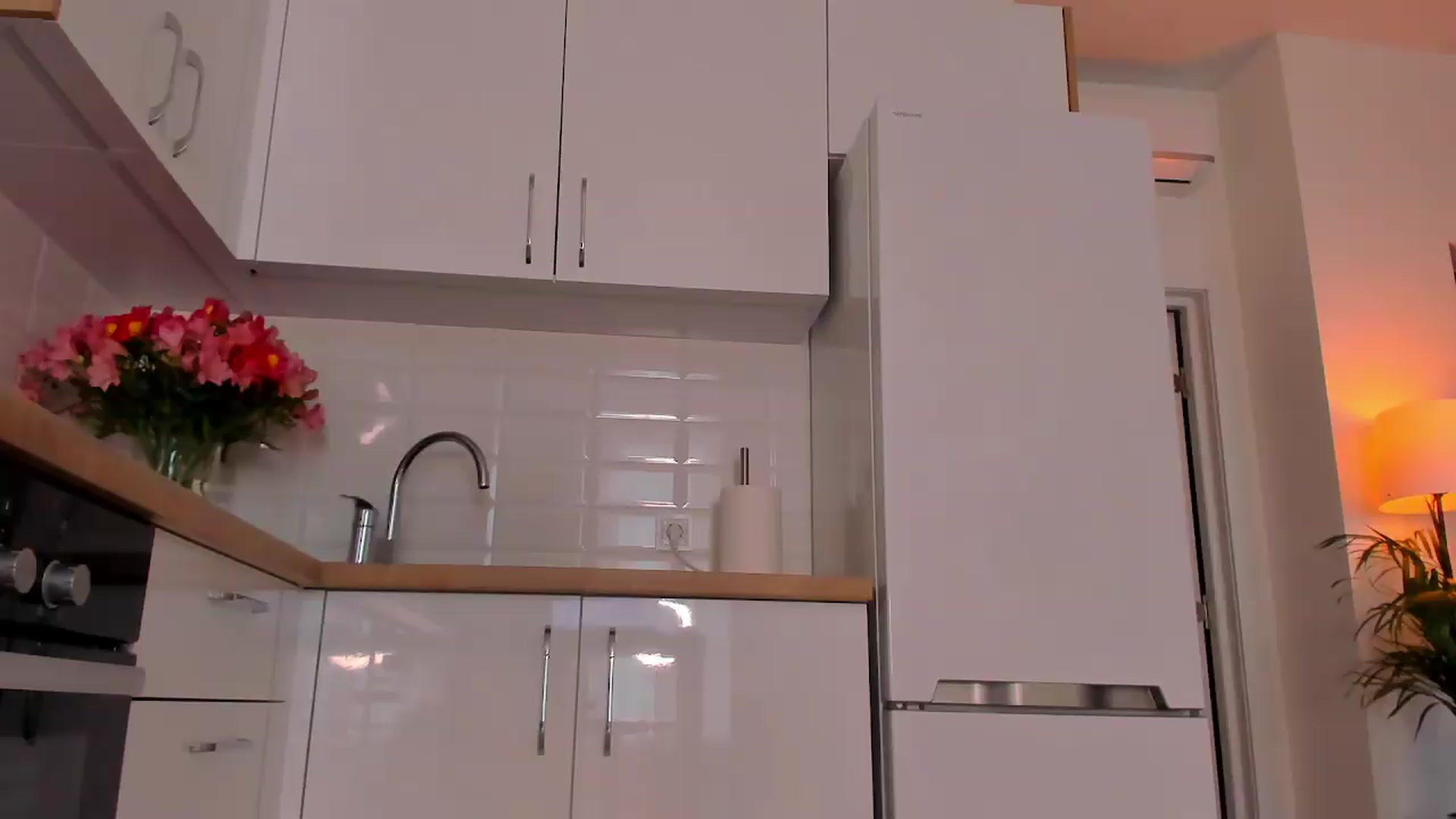 Gallery image thumbnail from Annaliss's myfreecams stream on, 09/30/2026, 06:22 image 2 of 20