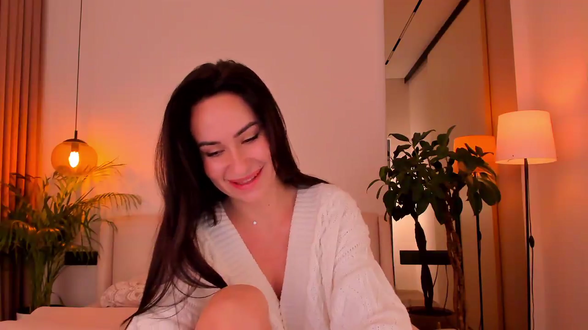 Gallery image thumbnail from Annaliss's myfreecams stream on, 10/10/2026, 06:57 image 10 of 20