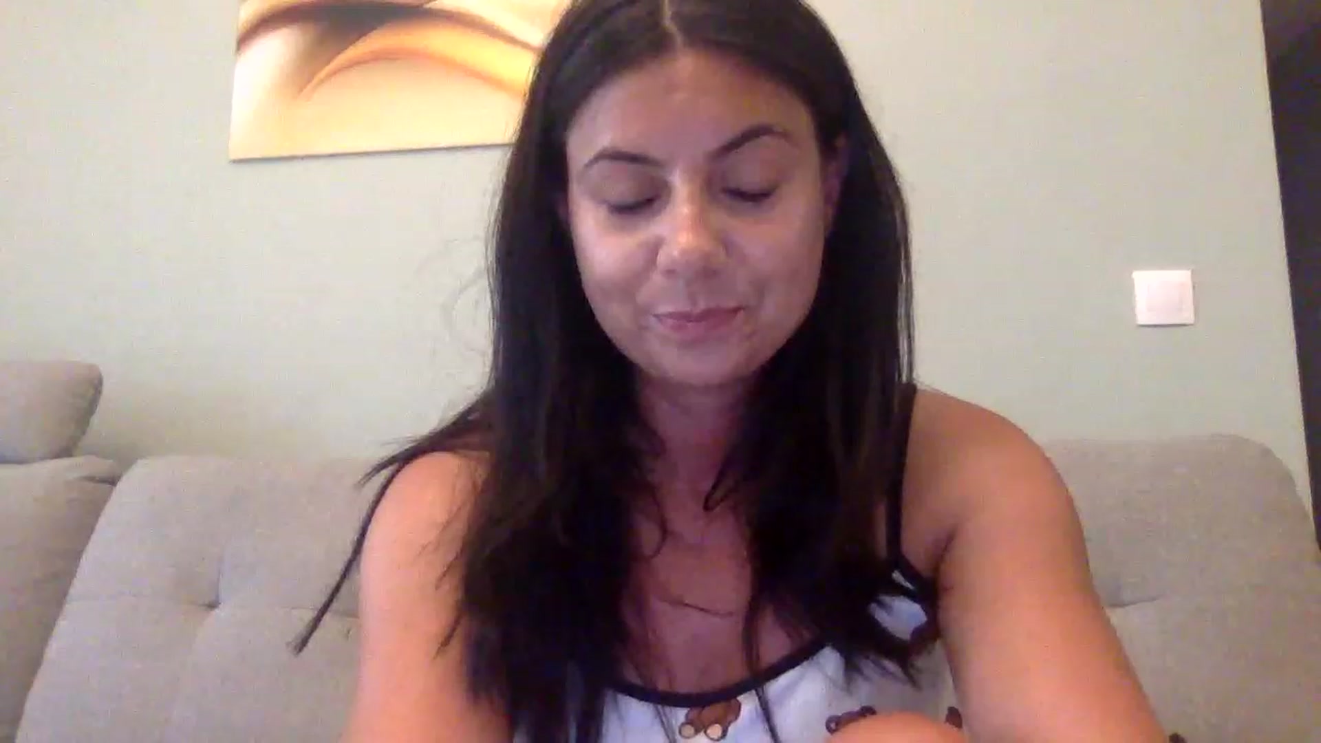 Gallery image thumbnail from Annamarten's myfreecams stream on, 06/25/2023, 15:41 image 15 of 20