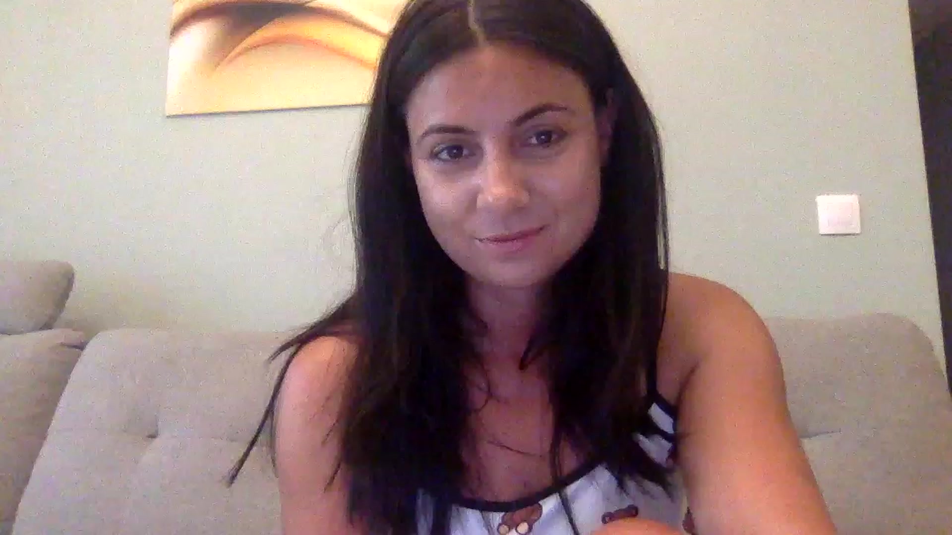 Gallery image thumbnail from Annamarten's myfreecams stream on, 06/25/2023, 15:41 image 16 of 20