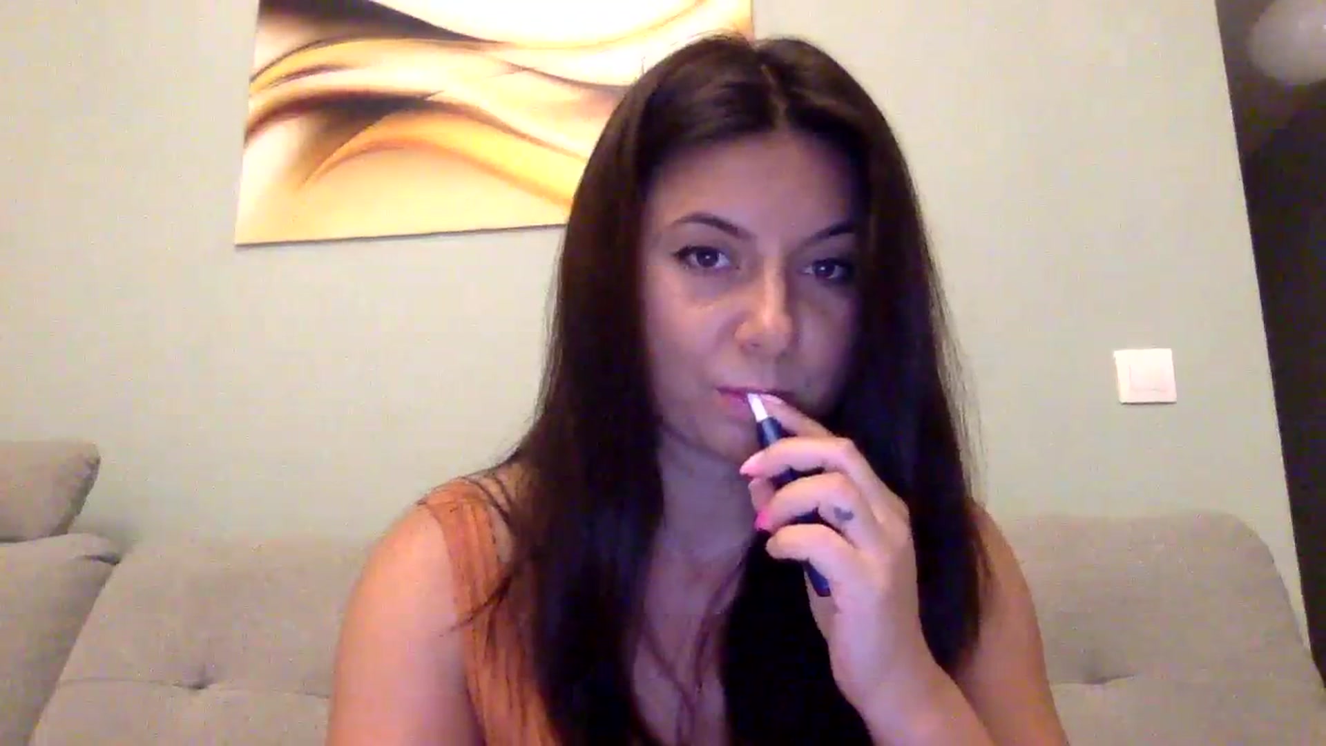Gallery image thumbnail from Annamarten's myfreecams stream on, 08/09/2023, 24:25 image 4 of 20