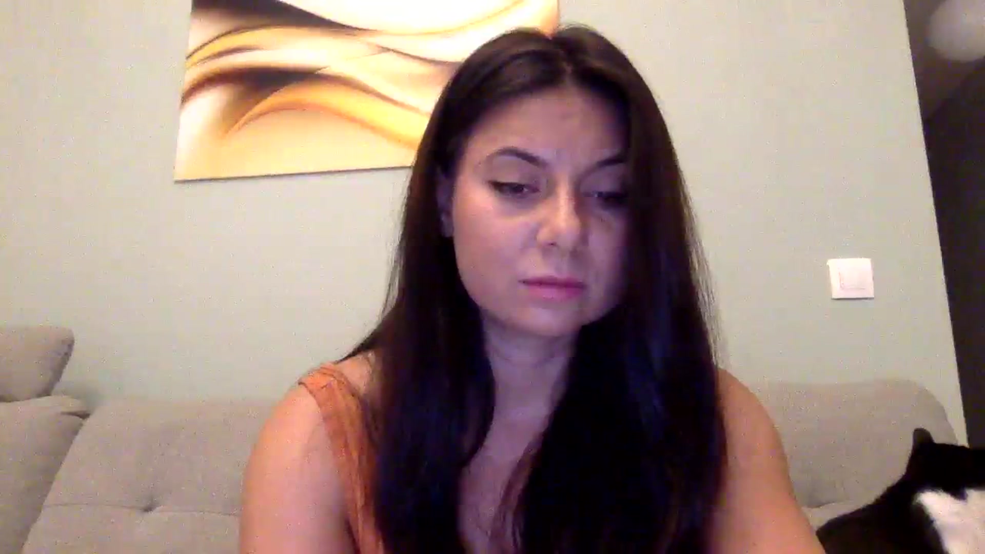 Gallery image thumbnail from Annamarten's myfreecams stream on, 08/09/2023, 24:25 image 12 of 20