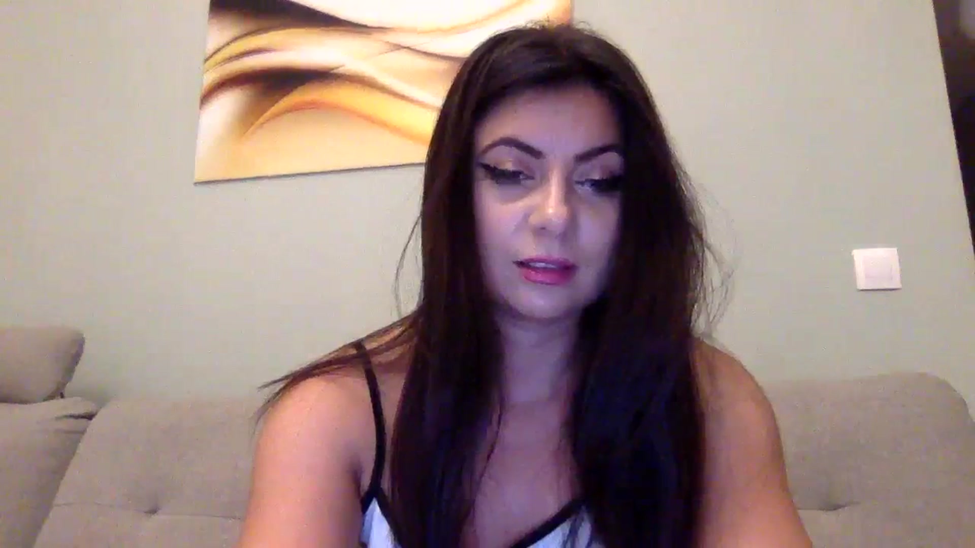 Gallery image thumbnail from Annamarten's myfreecams stream on, 10/31/2023, 23:11 image 19 of 20