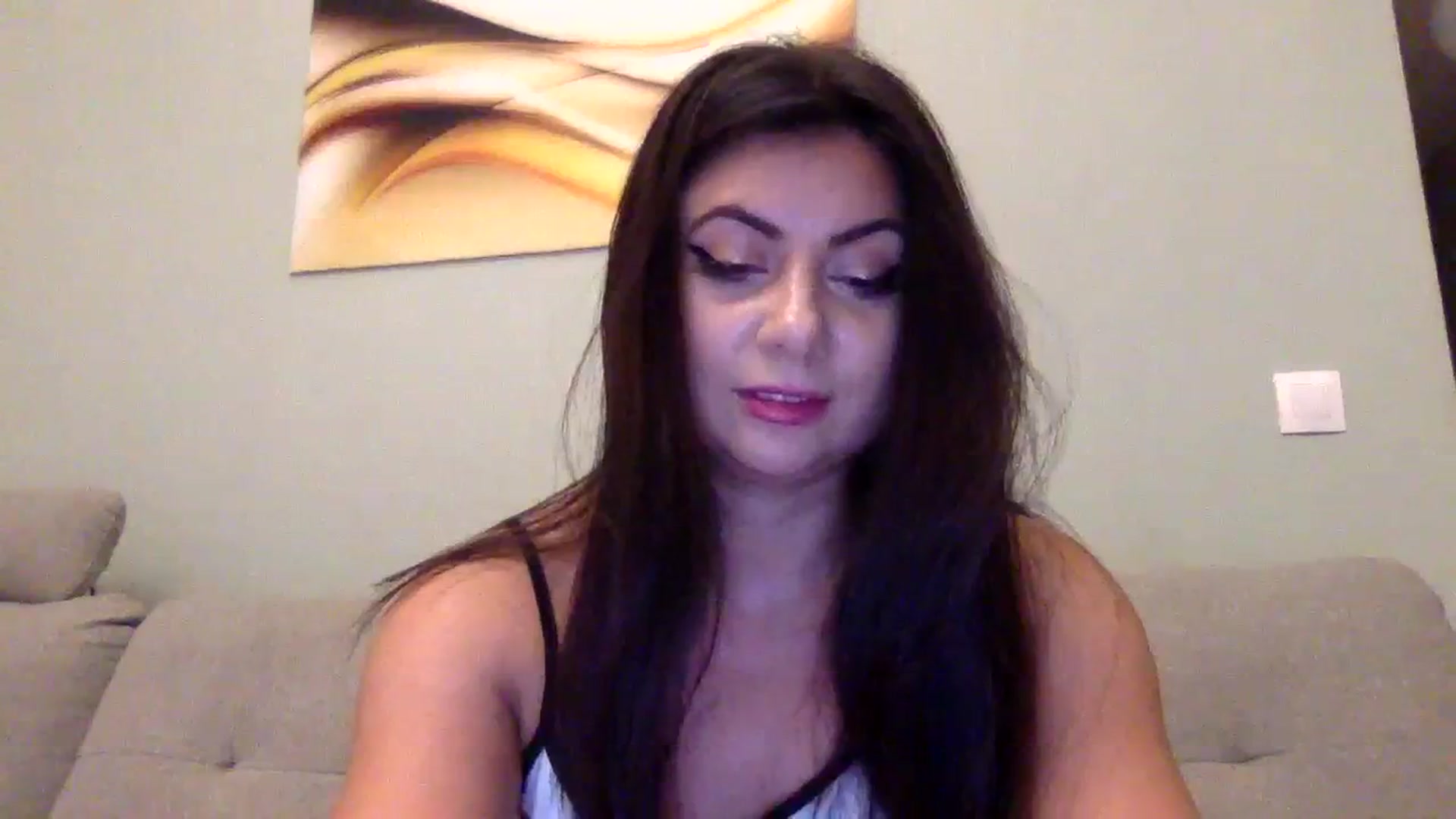 Gallery image thumbnail from Annamarten's myfreecams stream on, 10/31/2023, 23:11 image 15 of 20