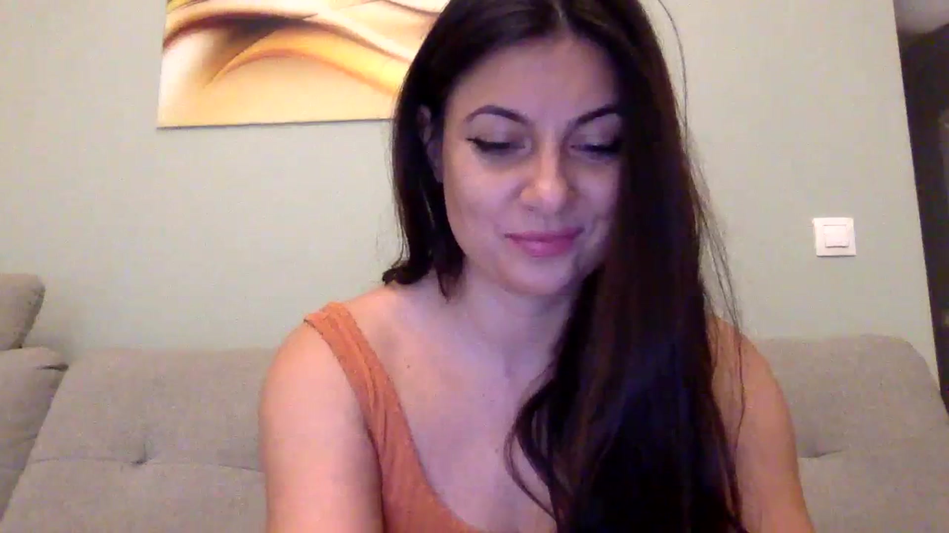 Gallery image thumbnail from Annamarten's myfreecams stream on, 11/12/2023, 16:27 image 16 of 20