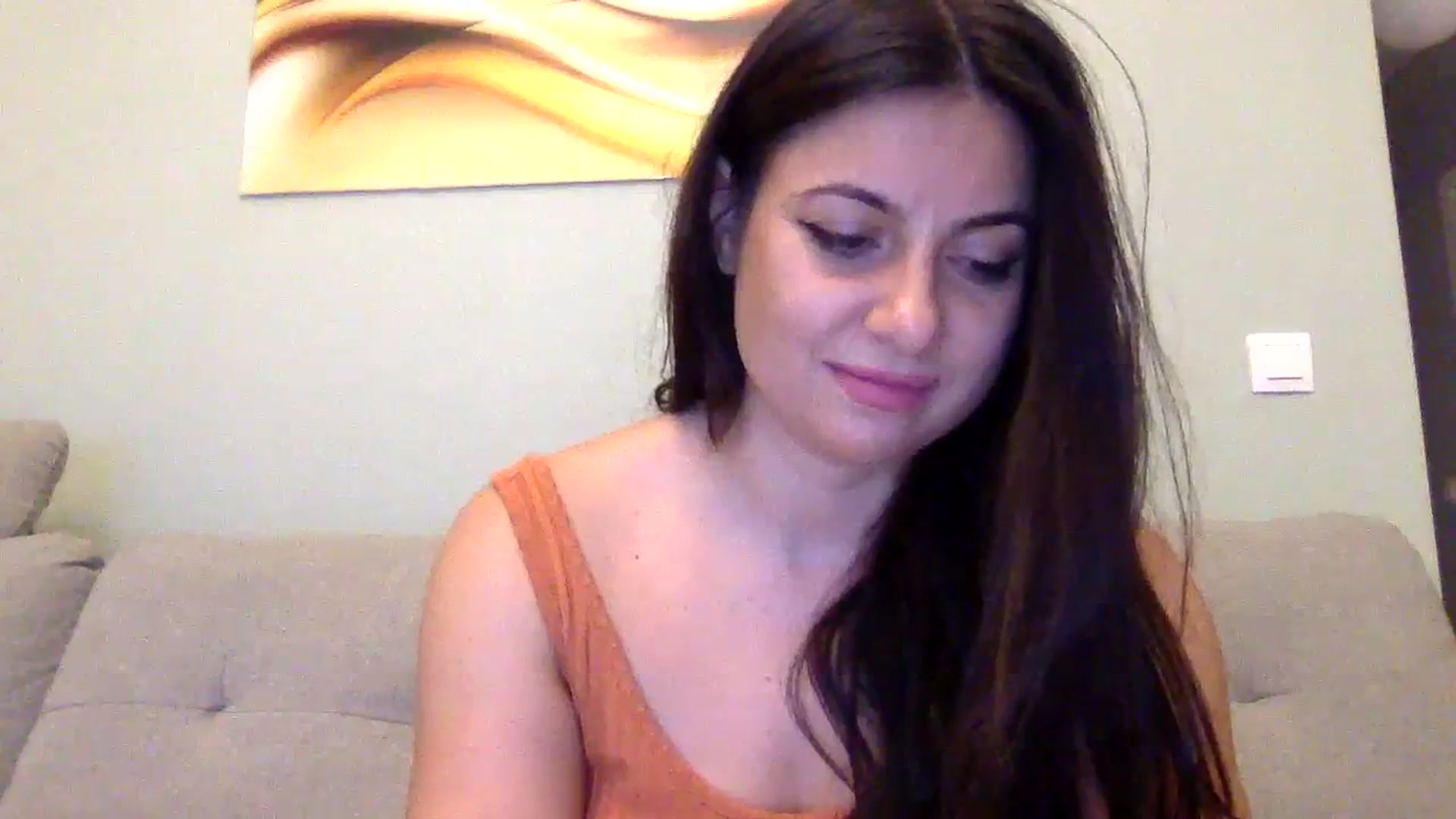 Gallery image thumbnail from Annamarten's myfreecams stream on, 11/12/2023, 16:27 image 15 of 20