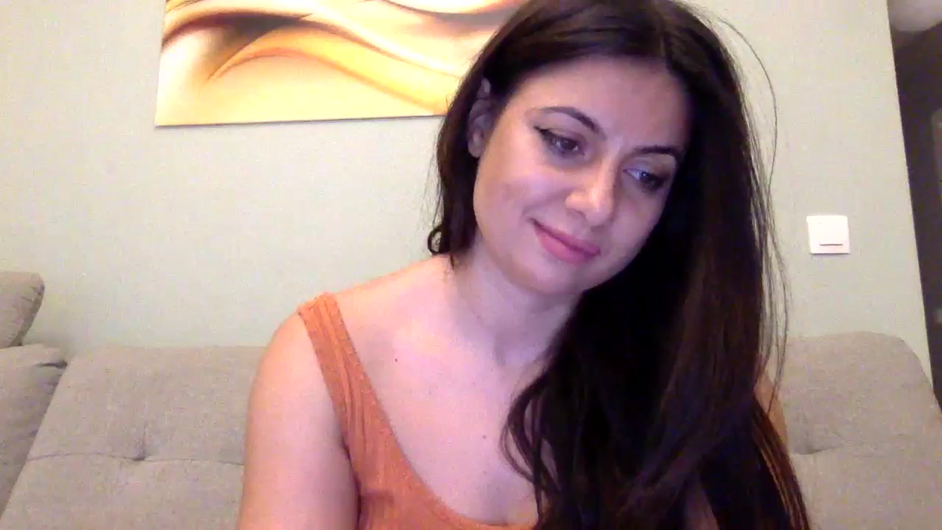 Gallery image thumbnail from Annamarten's myfreecams stream on, 11/12/2023, 16:27 image 14 of 20