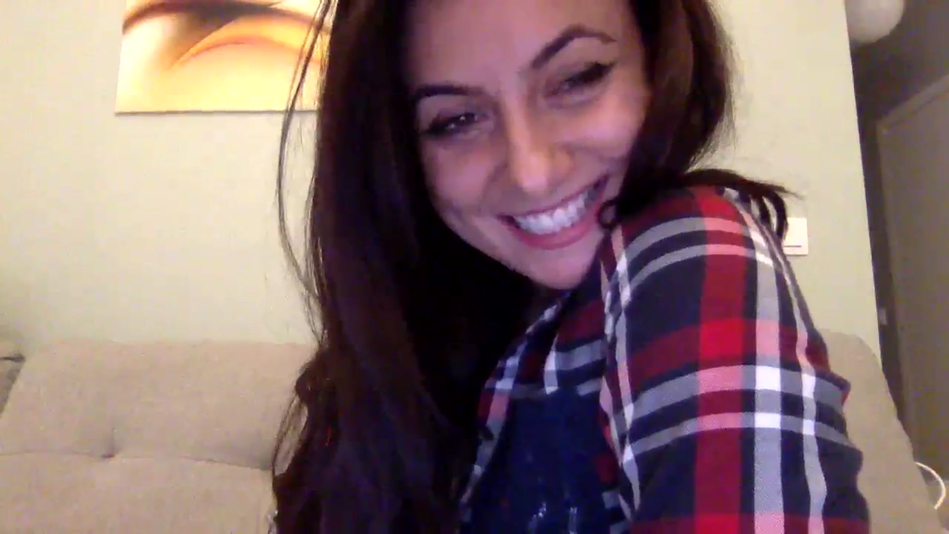 Gallery image thumbnail from Annamarten's myfreecams stream on, 11/12/2023, 17:19 image 13 of 20