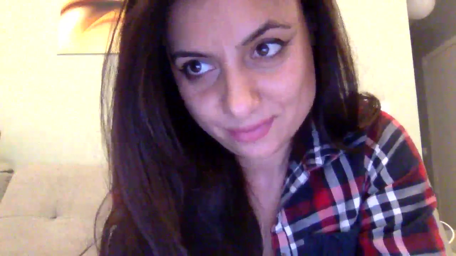Gallery image thumbnail from Annamarten's myfreecams stream on, 11/12/2023, 17:19 image 14 of 20