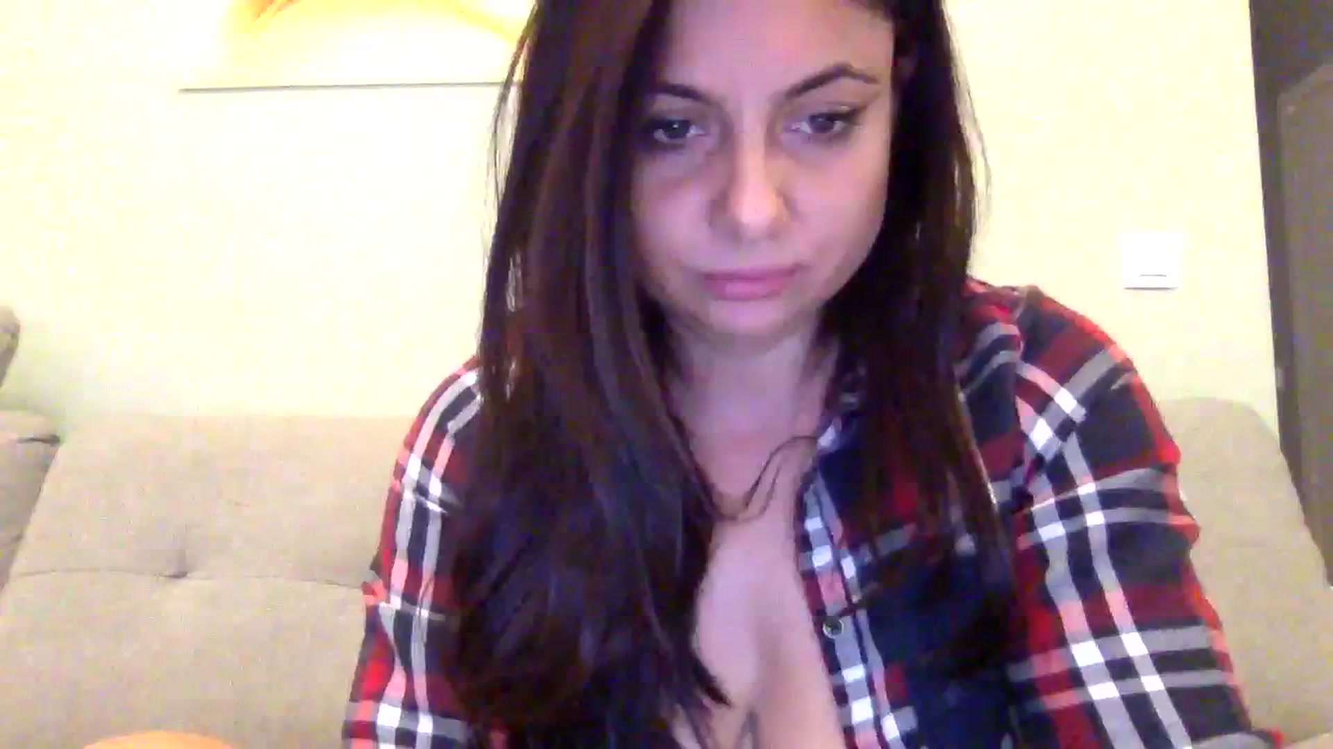 Gallery image thumbnail from Annamarten's myfreecams stream on, 11/12/2023, 17:19 image 7 of 20