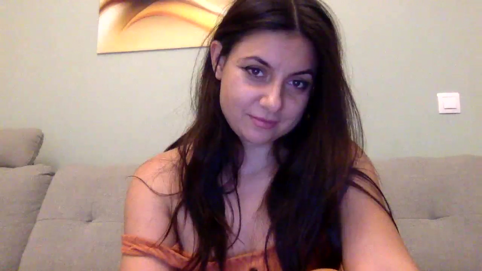 Gallery image thumbnail from Annamarten's myfreecams stream on, 11/12/2023, 18:43 image 10 of 20