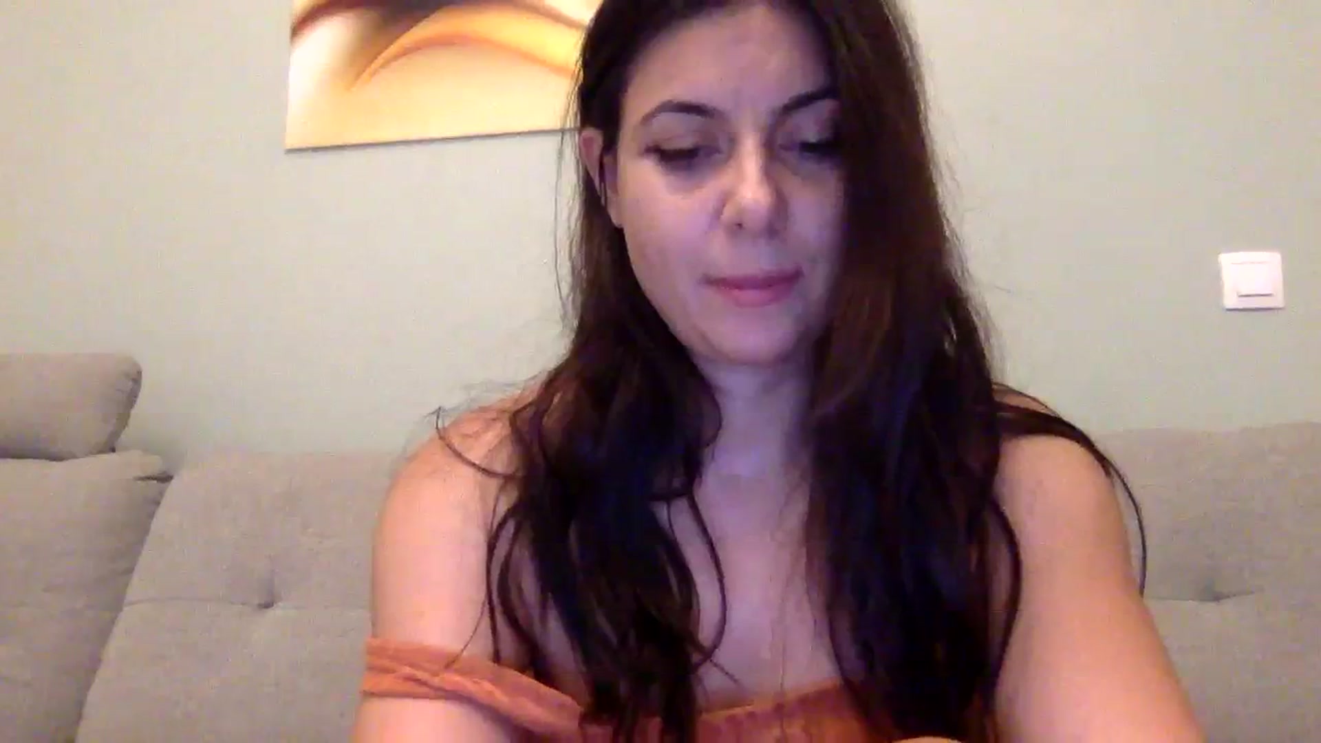 Gallery image thumbnail from Annamarten's myfreecams stream on, 11/12/2023, 18:43 image 7 of 20