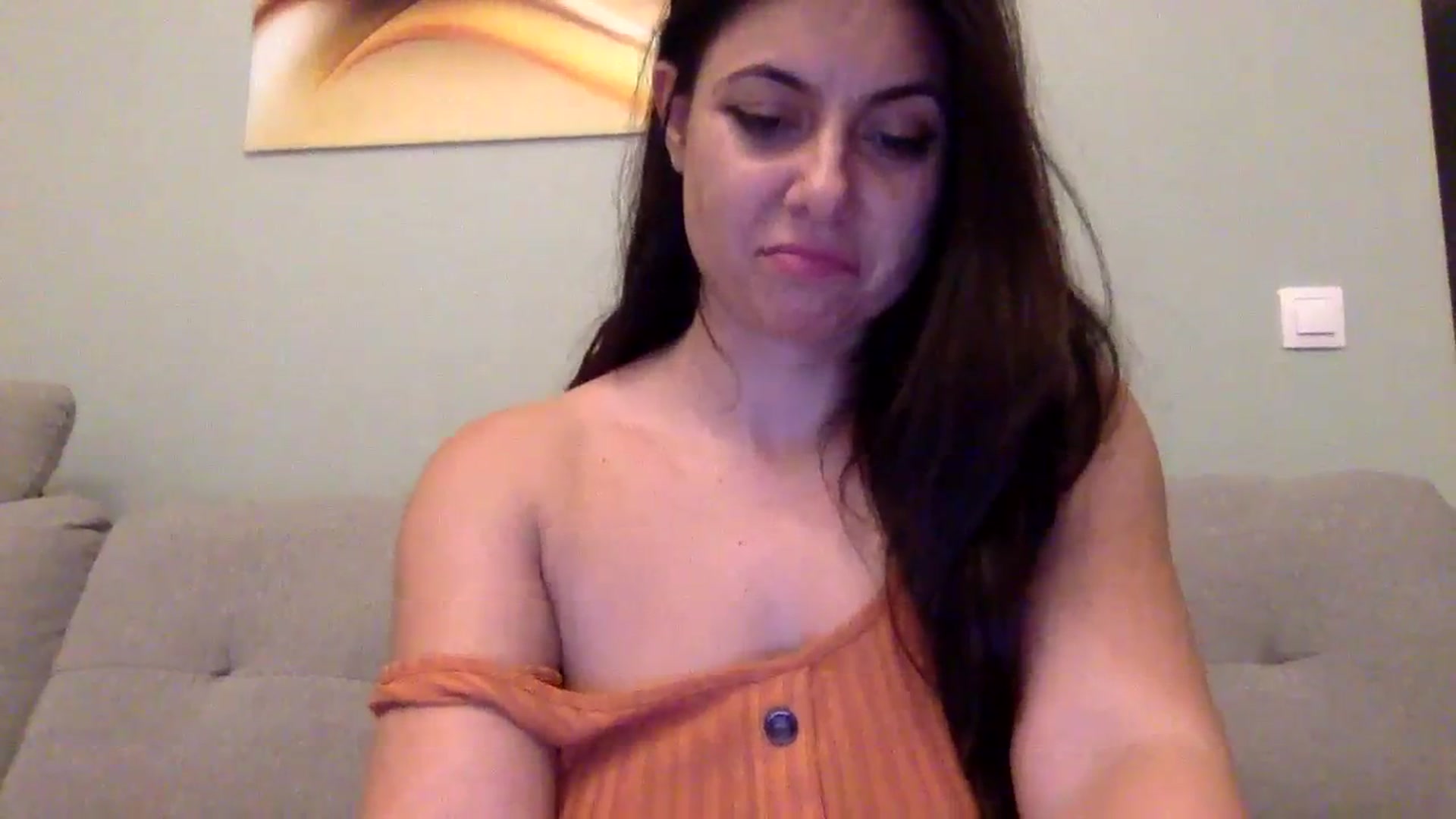 Gallery image thumbnail from Annamarten's myfreecams stream on, 11/12/2023, 18:43 image 17 of 20