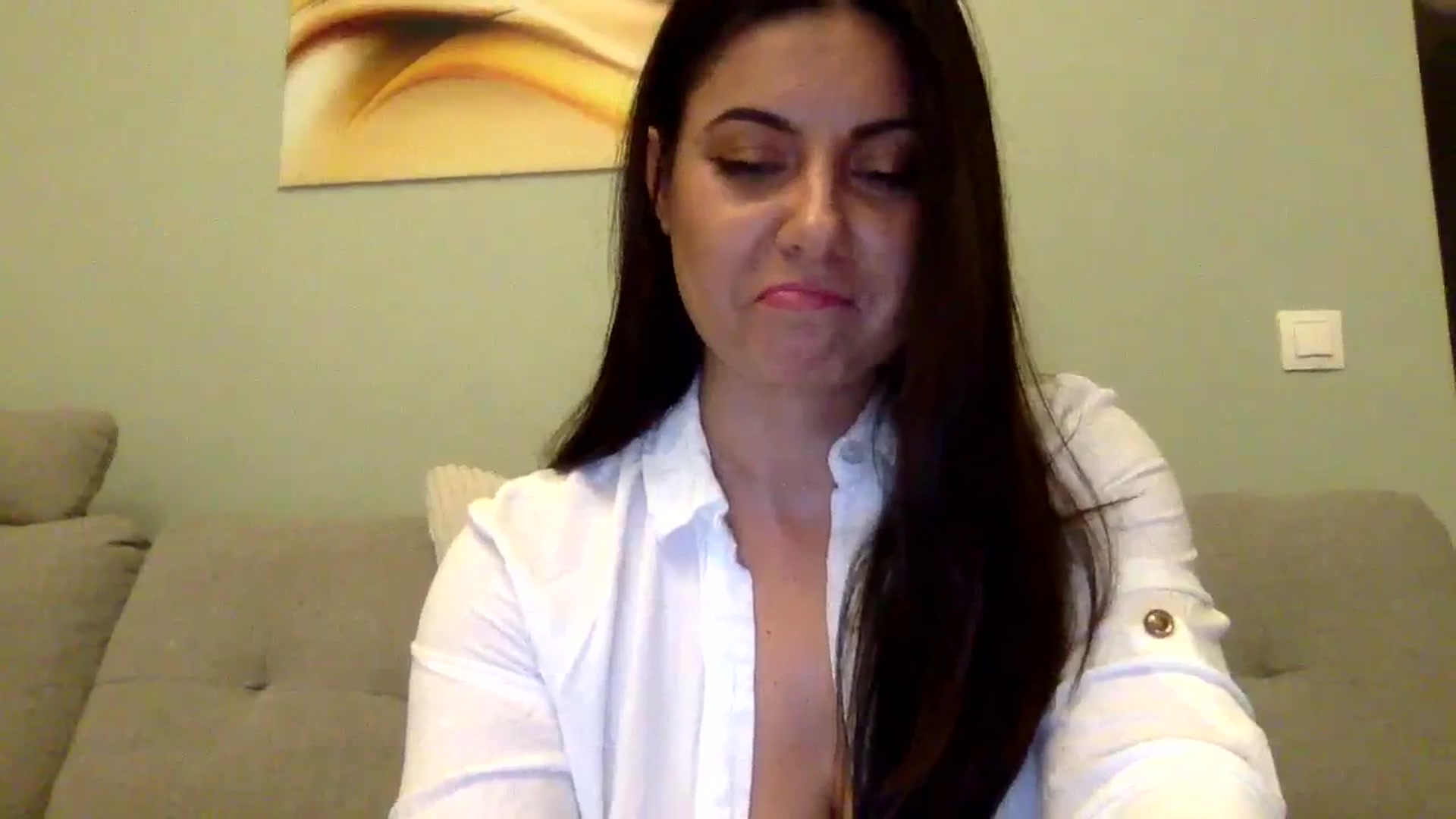 Gallery image thumbnail from Annamarten's myfreecams stream on, 11/19/2023, 17:47 image 16 of 20