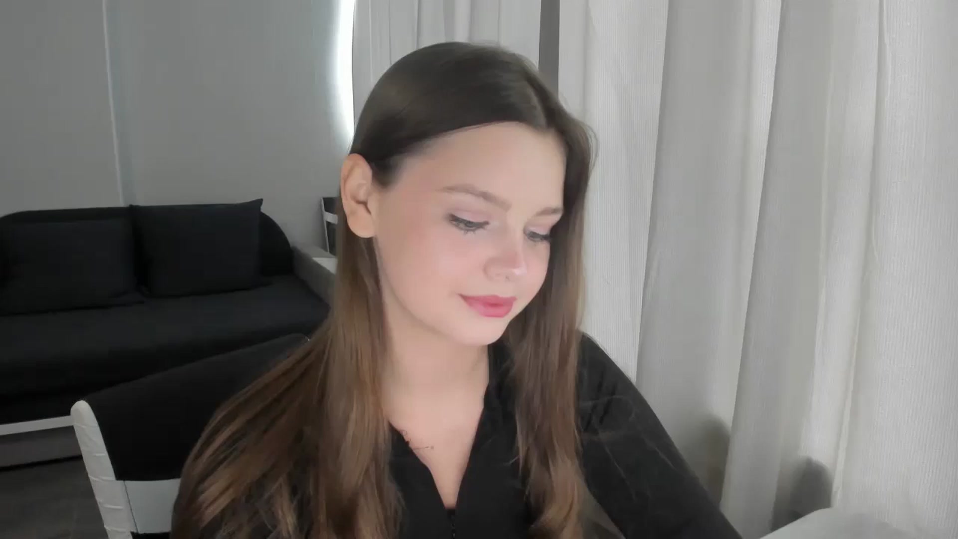 Gallery image thumbnail from Annaneon's myfreecams stream on, 06/13/2025, 08:30 image 1 of 20