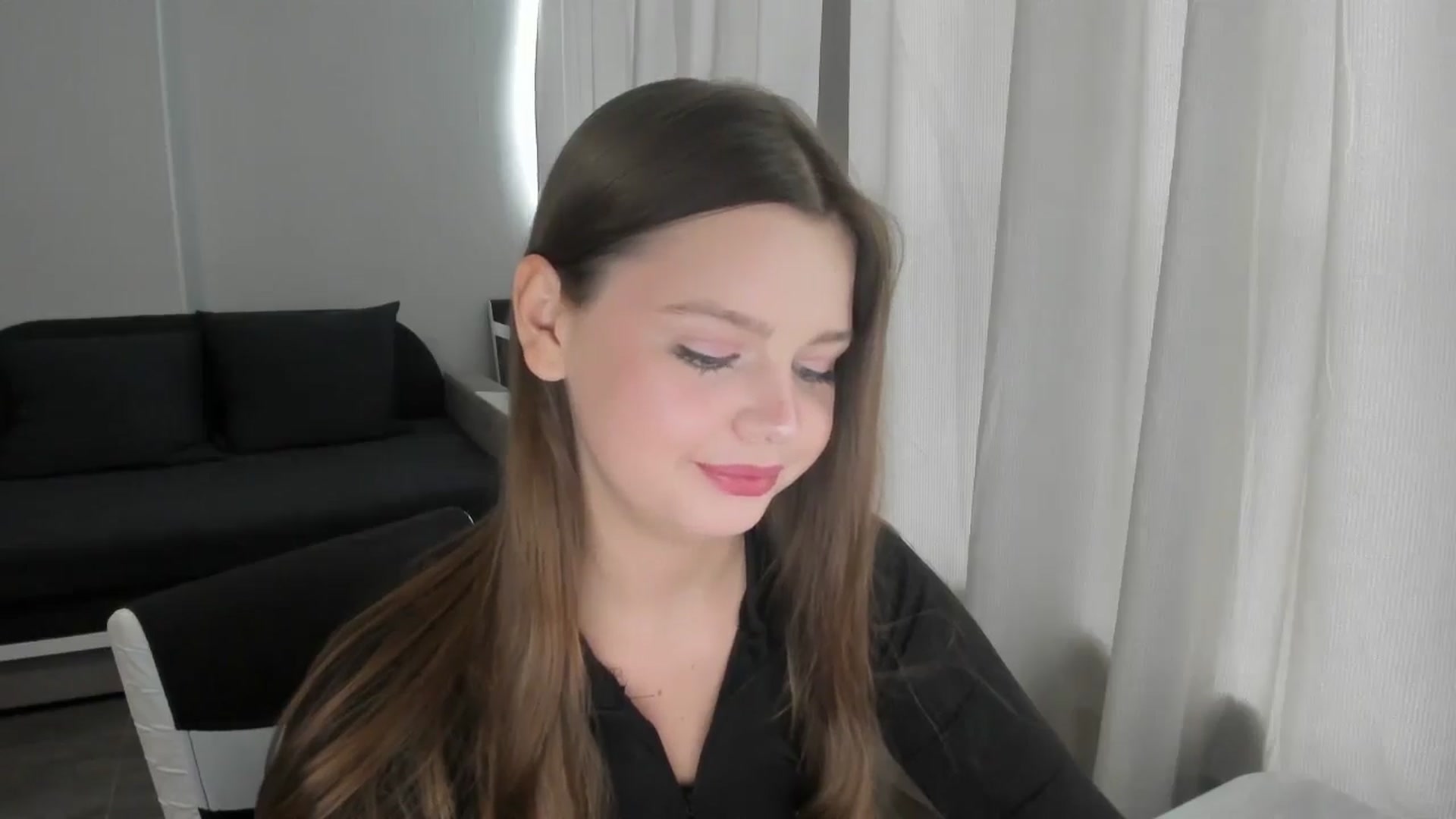 Gallery image thumbnail from Annaneon's myfreecams stream on, 06/13/2025, 08:30 image 3 of 20