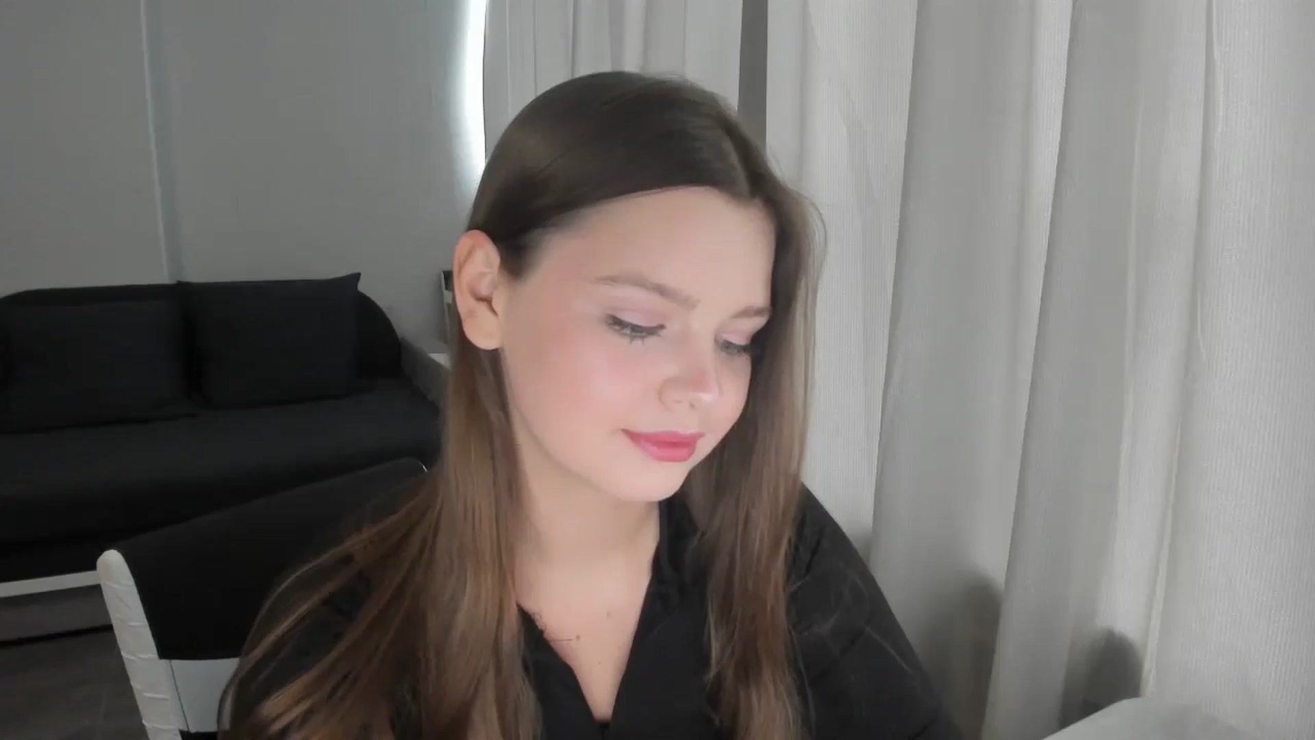 Gallery image thumbnail from Annaneon's myfreecams stream on, 06/13/2025, 08:30 image 8 of 20