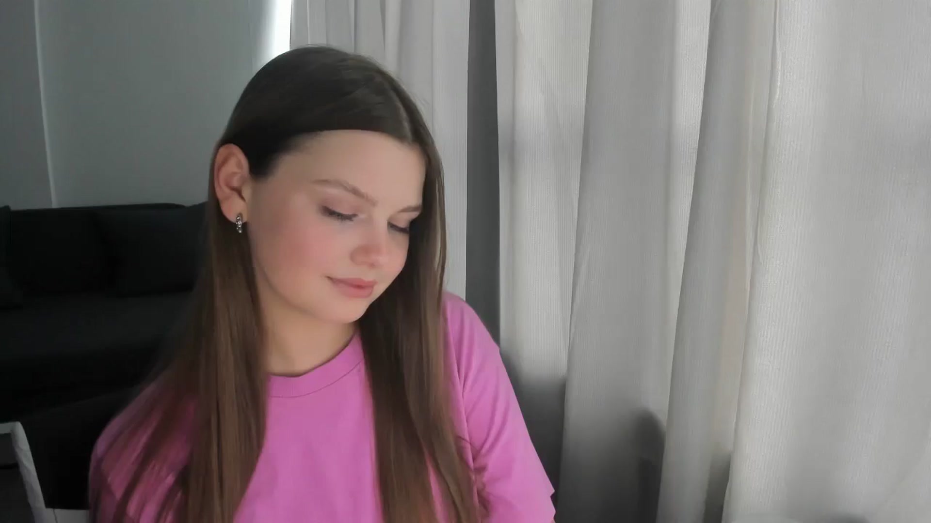 Gallery image thumbnail from Annaneon's myfreecams stream on, 06/15/2025, 13:54 image 20 of 20