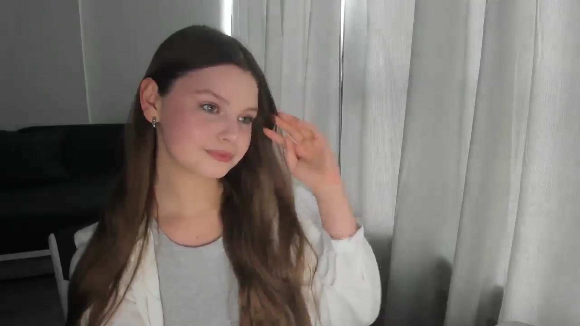 Gallery image thumbnail from Annaneon's myfreecams stream on, 06/16/2025, 12:22 image 12 of 20
