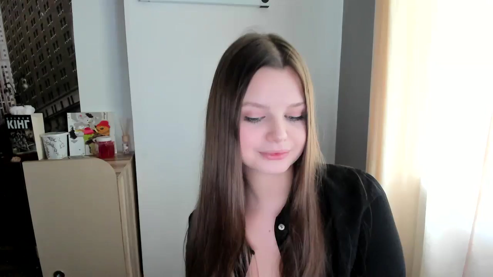 Gallery image thumbnail from Annaneon's myfreecams stream on, 06/23/2025, 08:59 image 18 of 20