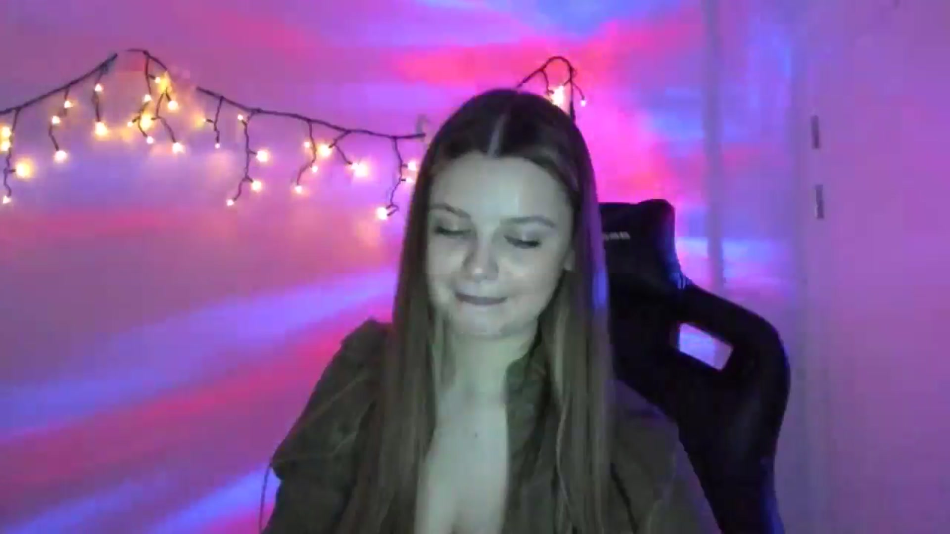 Gallery image thumbnail from Annaneon's myfreecams stream on, 03/22/2026, 15:06 image 20 of 20