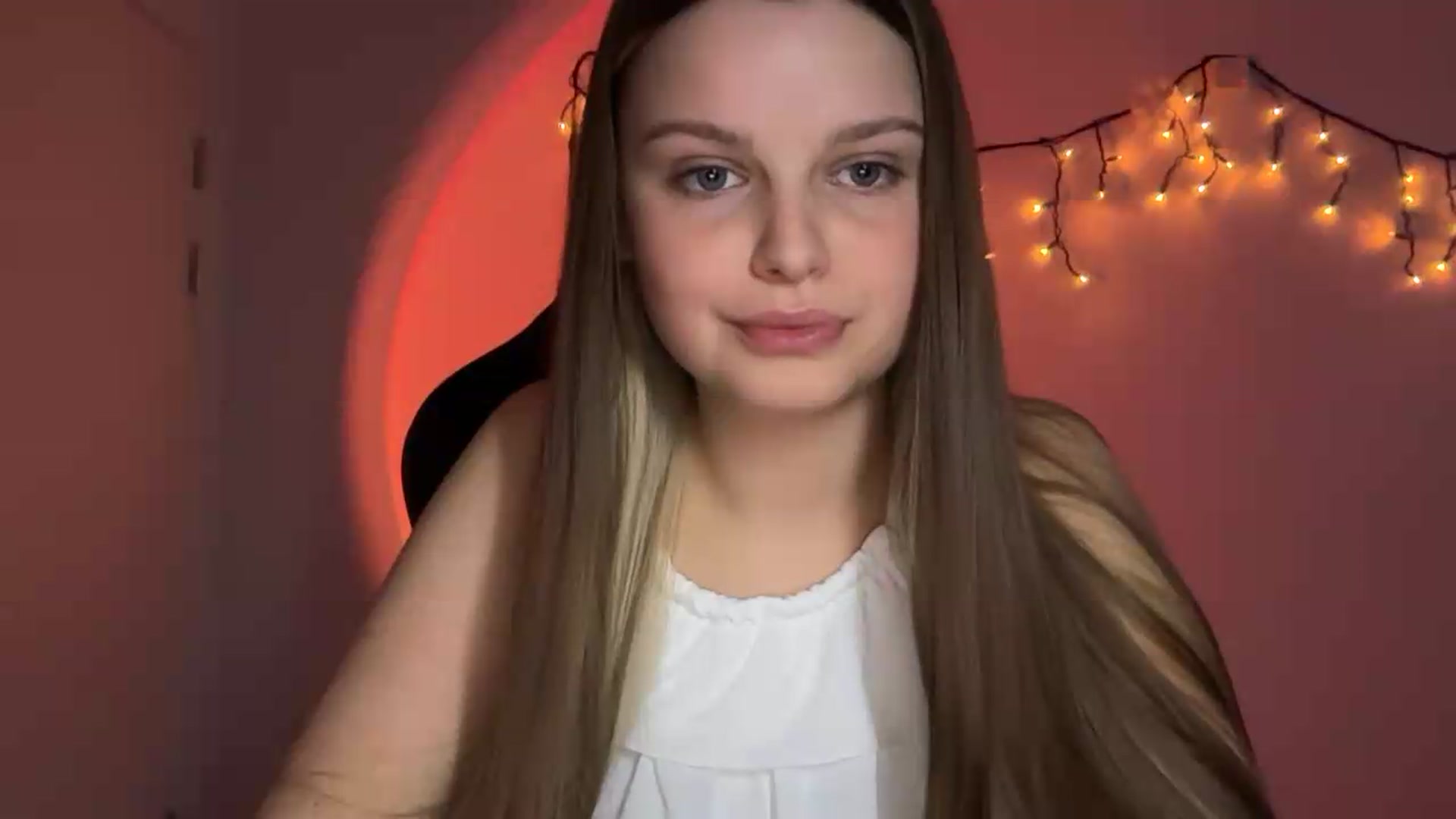 Gallery image thumbnail from Annaneon's myfreecams stream on, 05/16/2026, 18:20 image 5 of 20