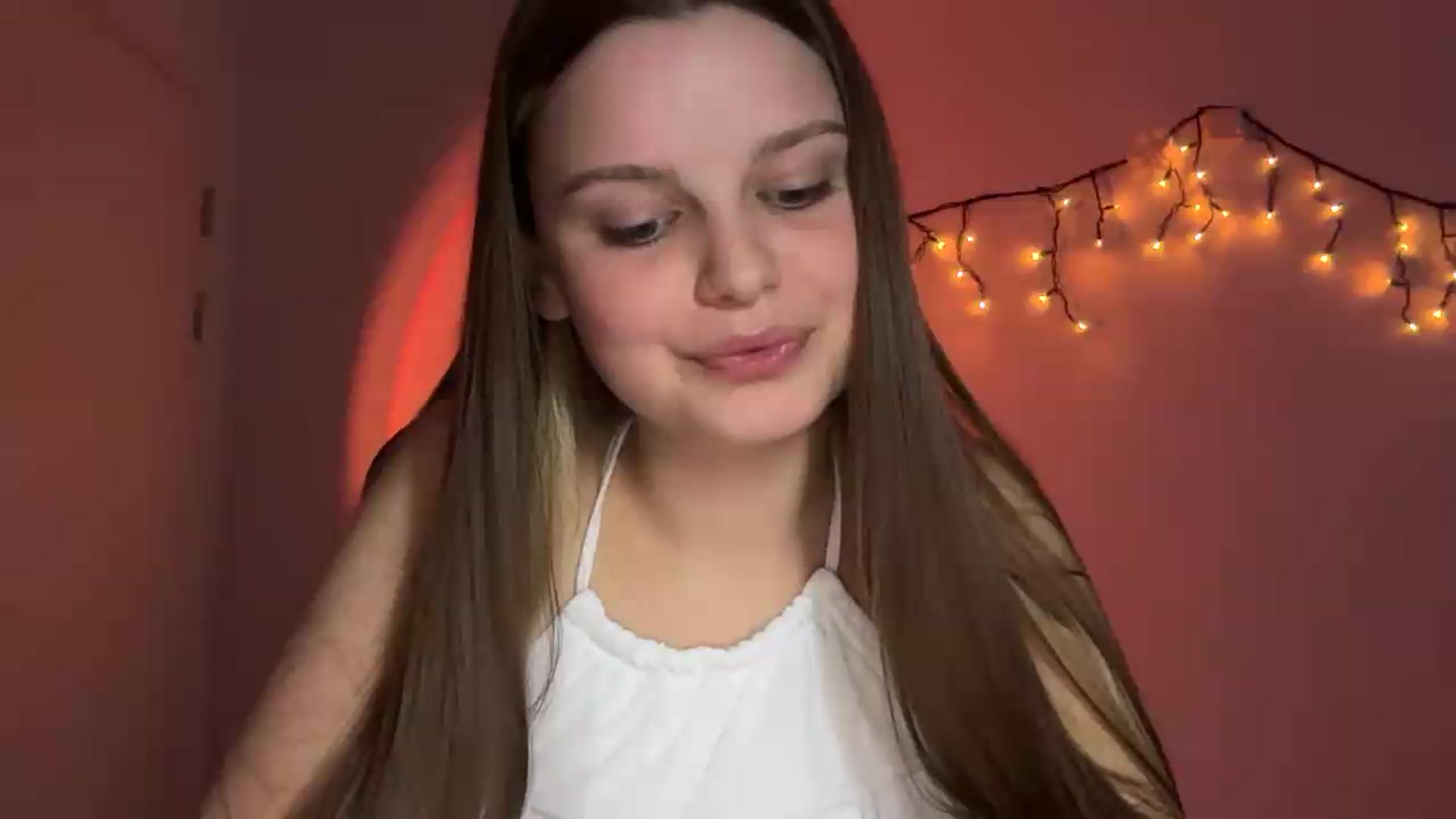 Gallery image thumbnail from Annaneon's myfreecams stream on, 05/16/2026, 18:20 image 17 of 20