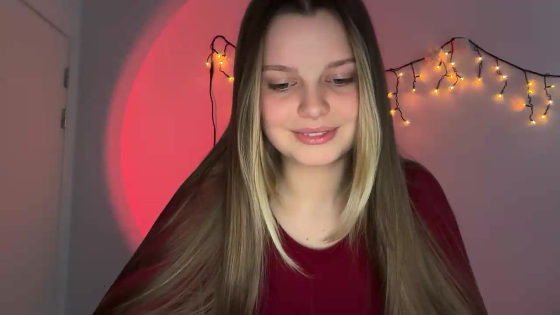 Gallery image thumbnail from Annaneon's myfreecams stream on, 05/20/2026, 14:33 image 8 of 20