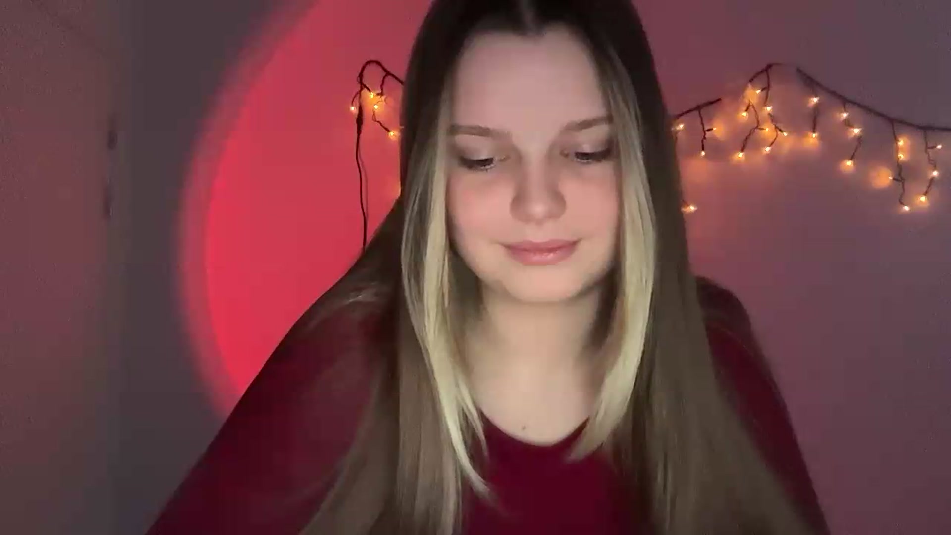 Gallery image thumbnail from Annaneon's myfreecams stream on, 05/20/2026, 14:33 image 17 of 20