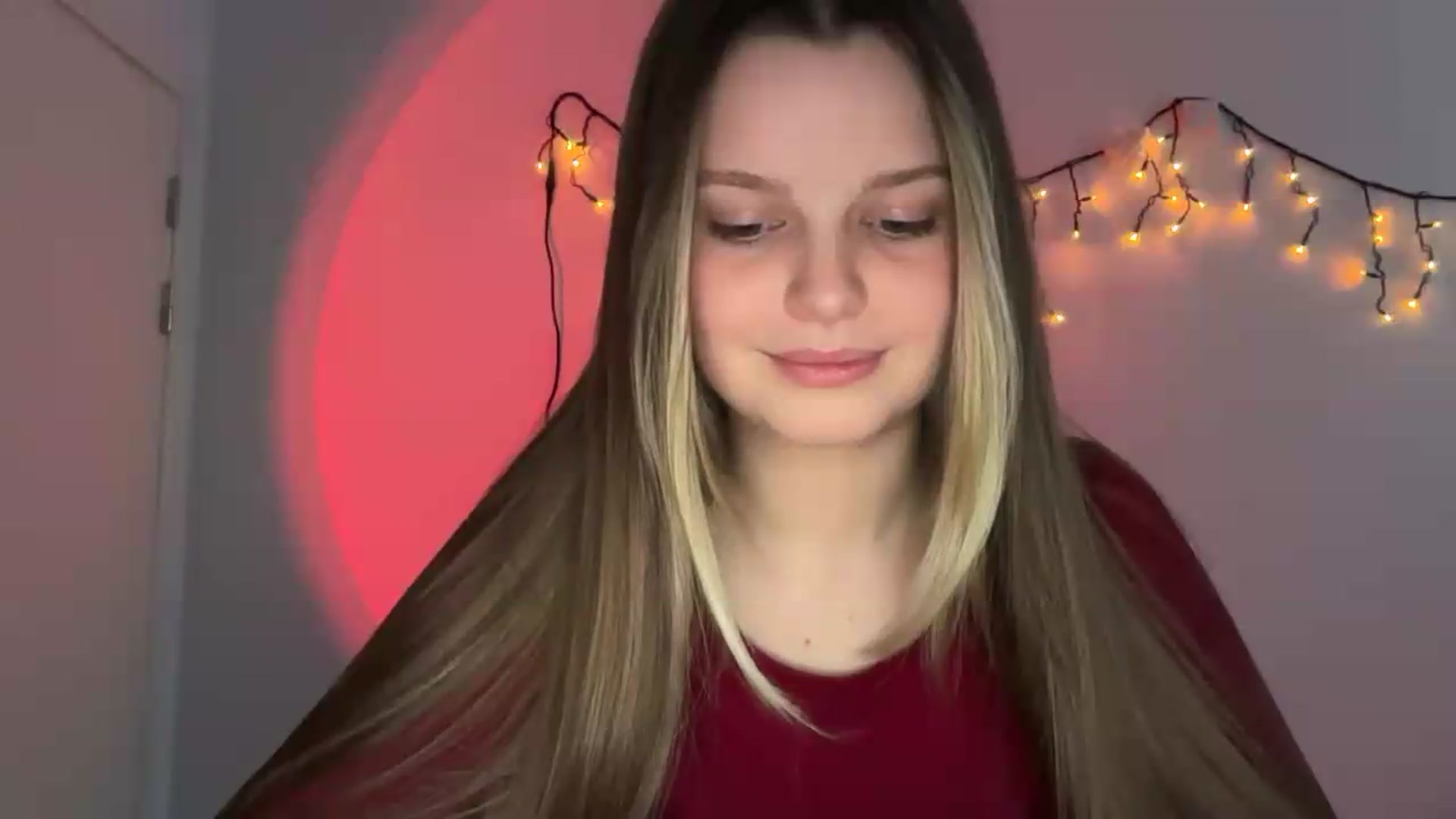 Gallery image thumbnail from Annaneon's myfreecams stream on, 05/20/2026, 14:33 image 7 of 20