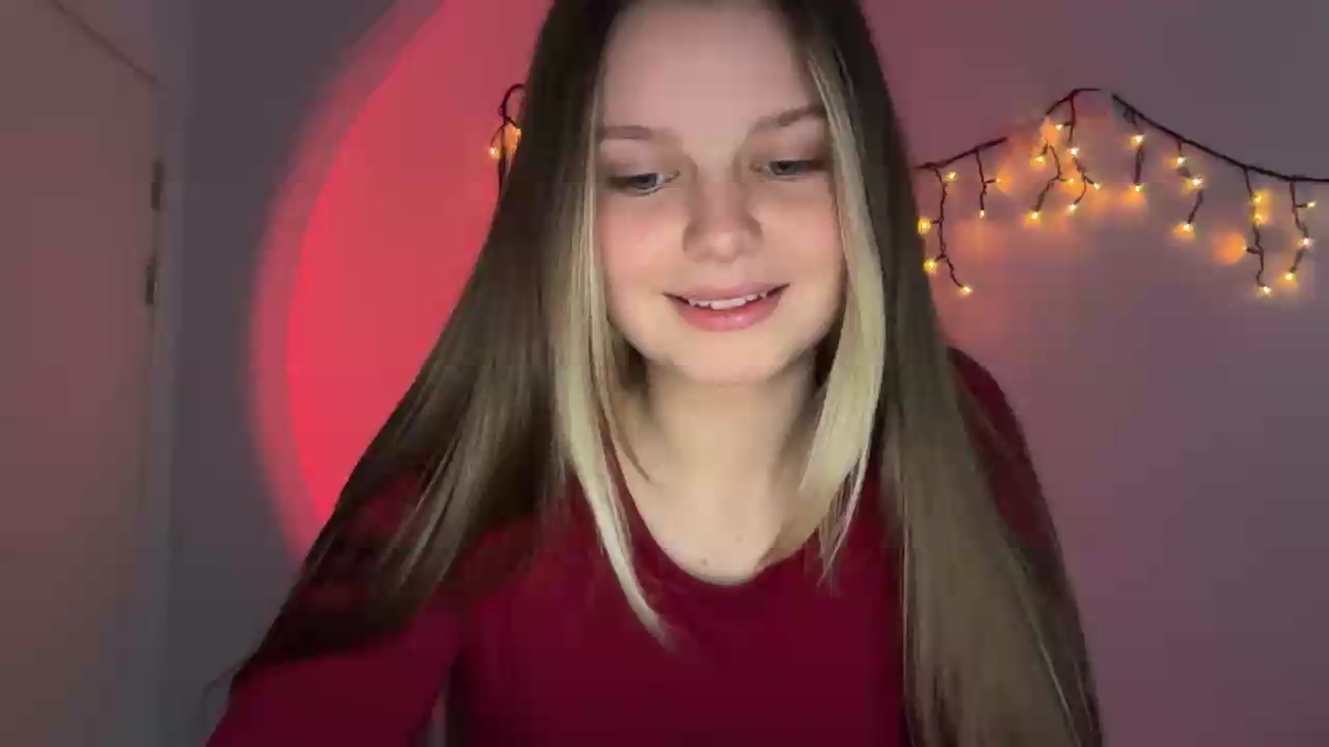 Gallery image thumbnail from Annaneon's myfreecams stream on, 05/20/2026, 14:33 image 1 of 20