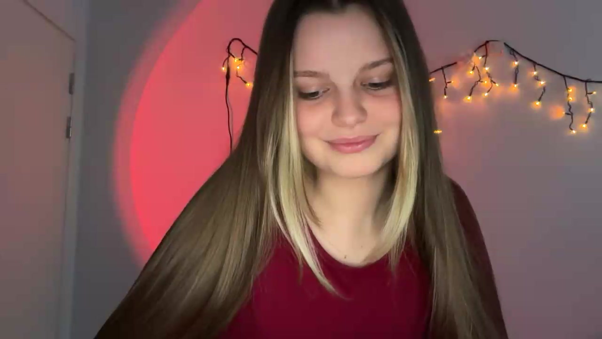 Gallery image thumbnail from Annaneon's myfreecams stream on, 05/20/2026, 14:33 image 5 of 20