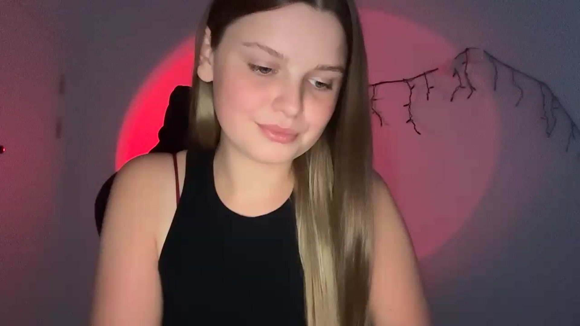 Gallery image thumbnail from Annaneon's myfreecams stream on, 06/23/2026, 17:41 image 8 of 20