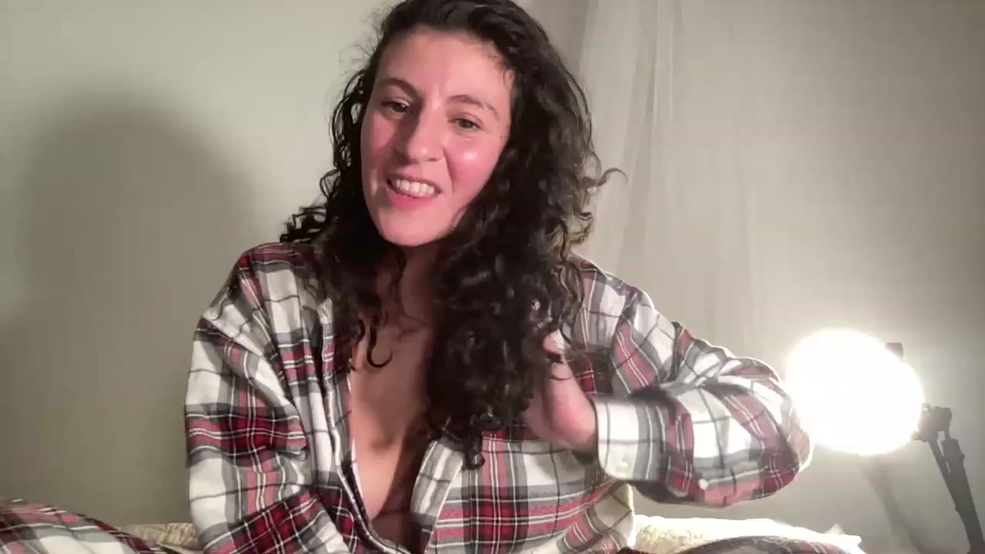 Gallery image thumbnail from Annareylee's myfreecams stream on, 06/28/2023, 07:09 image 13 of 20