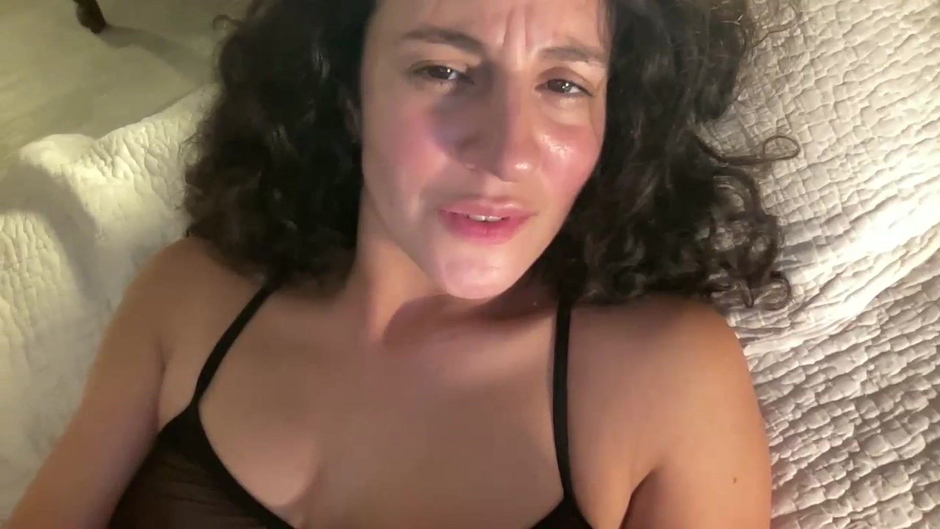 Gallery image thumbnail from Annareylee's myfreecams stream on, 07/03/2023, 05:23 image 6 of 20