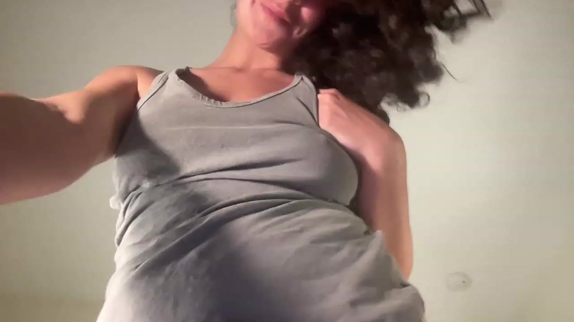 Gallery image thumbnail from Annareylee's myfreecams stream on, 07/07/2023, 07:01 image 5 of 20