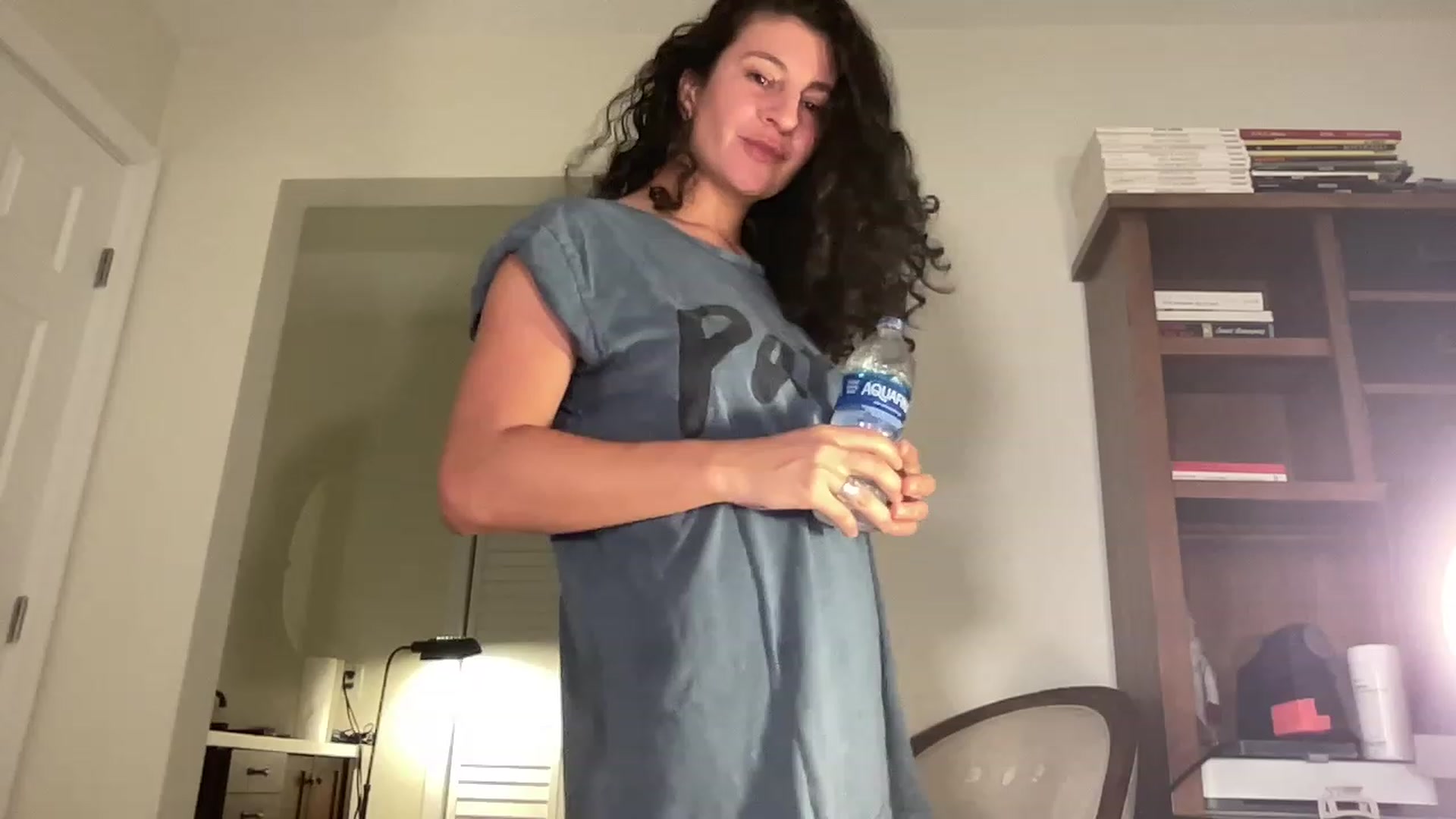 Gallery image thumbnail from Annareylee's myfreecams stream on, 07/12/2023, 04:57 image 13 of 20