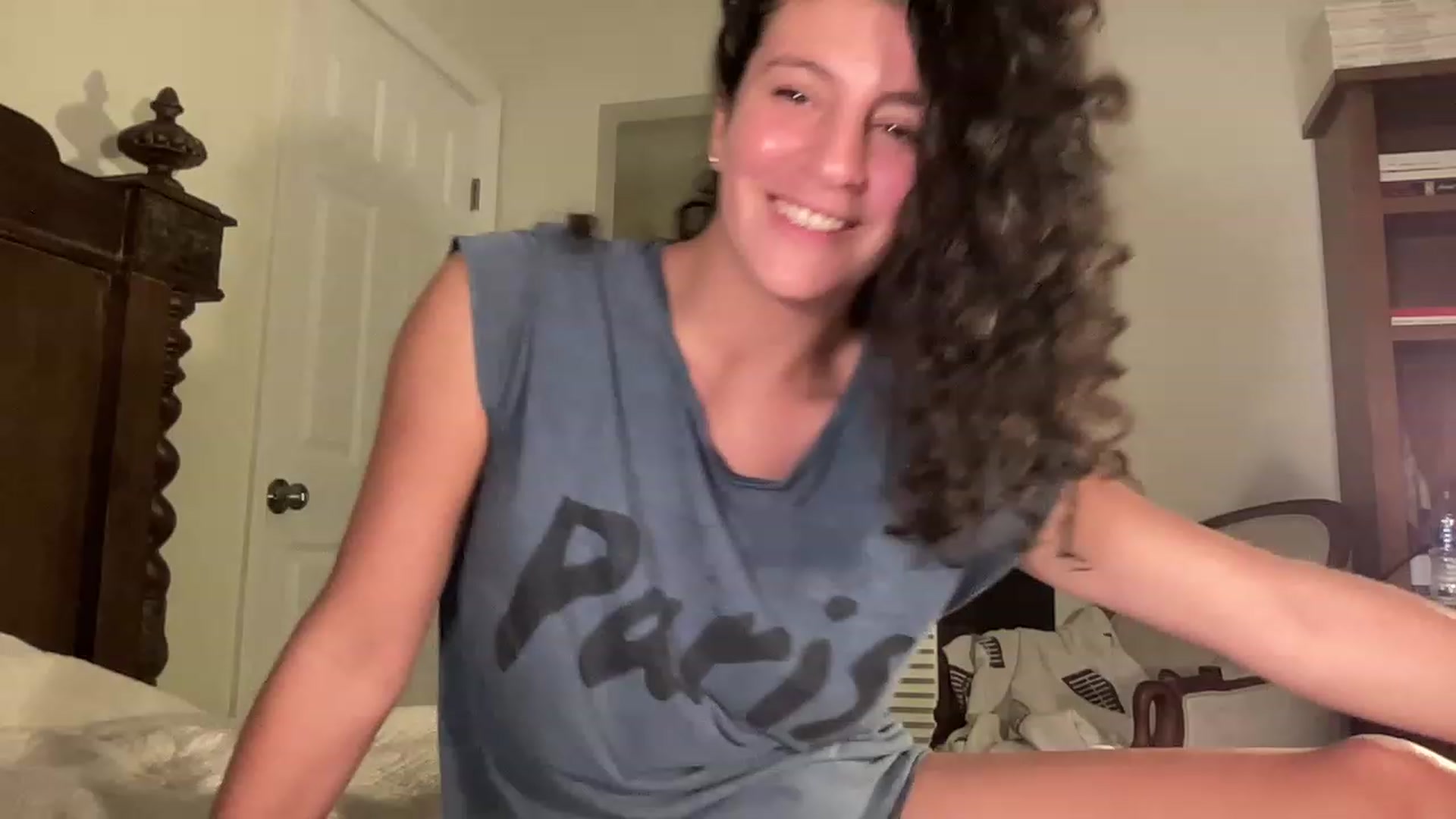 Gallery image thumbnail from Annareylee's myfreecams stream on, 07/12/2023, 04:57 image 15 of 20
