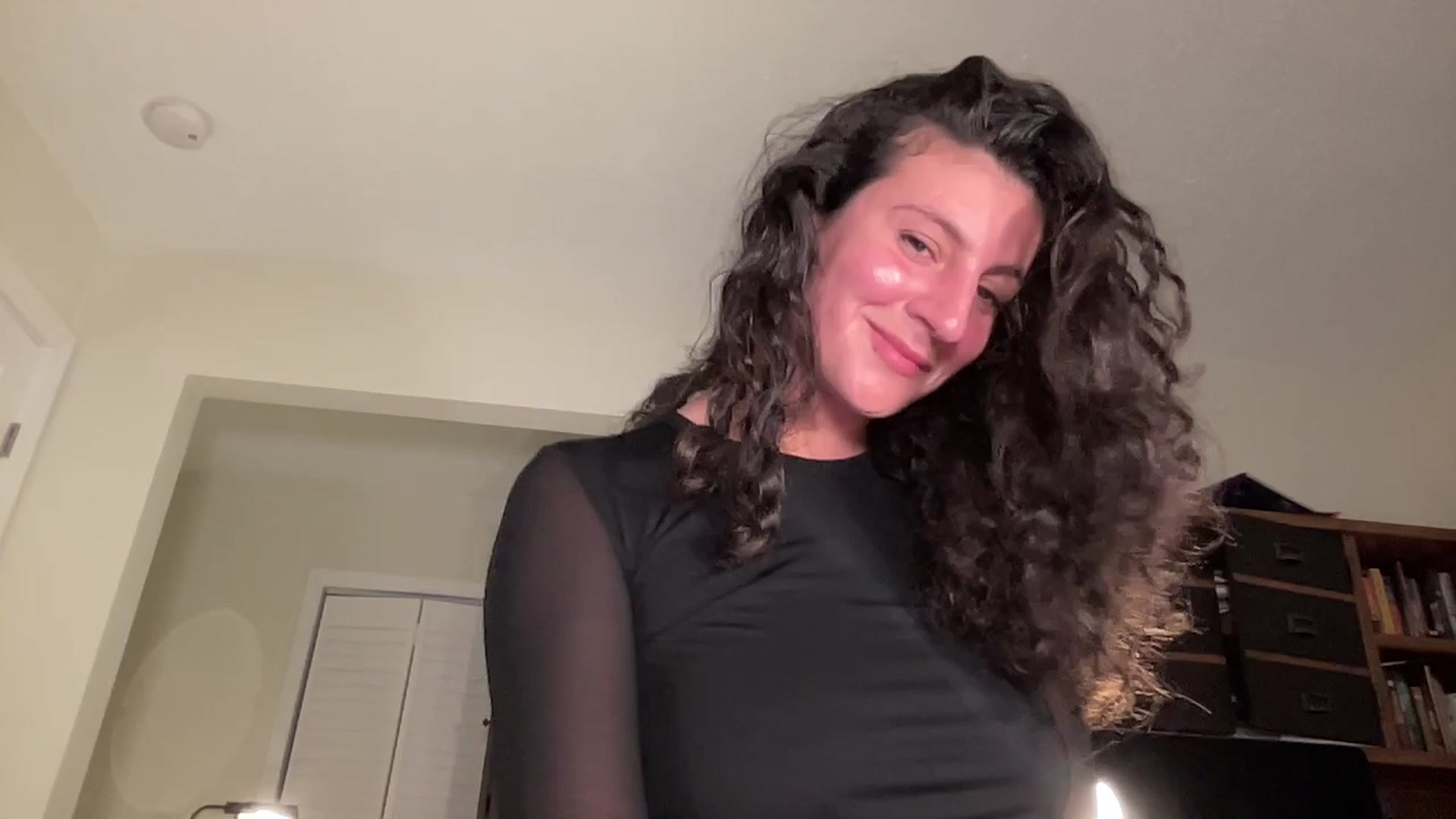 Gallery image thumbnail from Annareylee's myfreecams stream on, 07/17/2023, 05:20 image 1 of 20