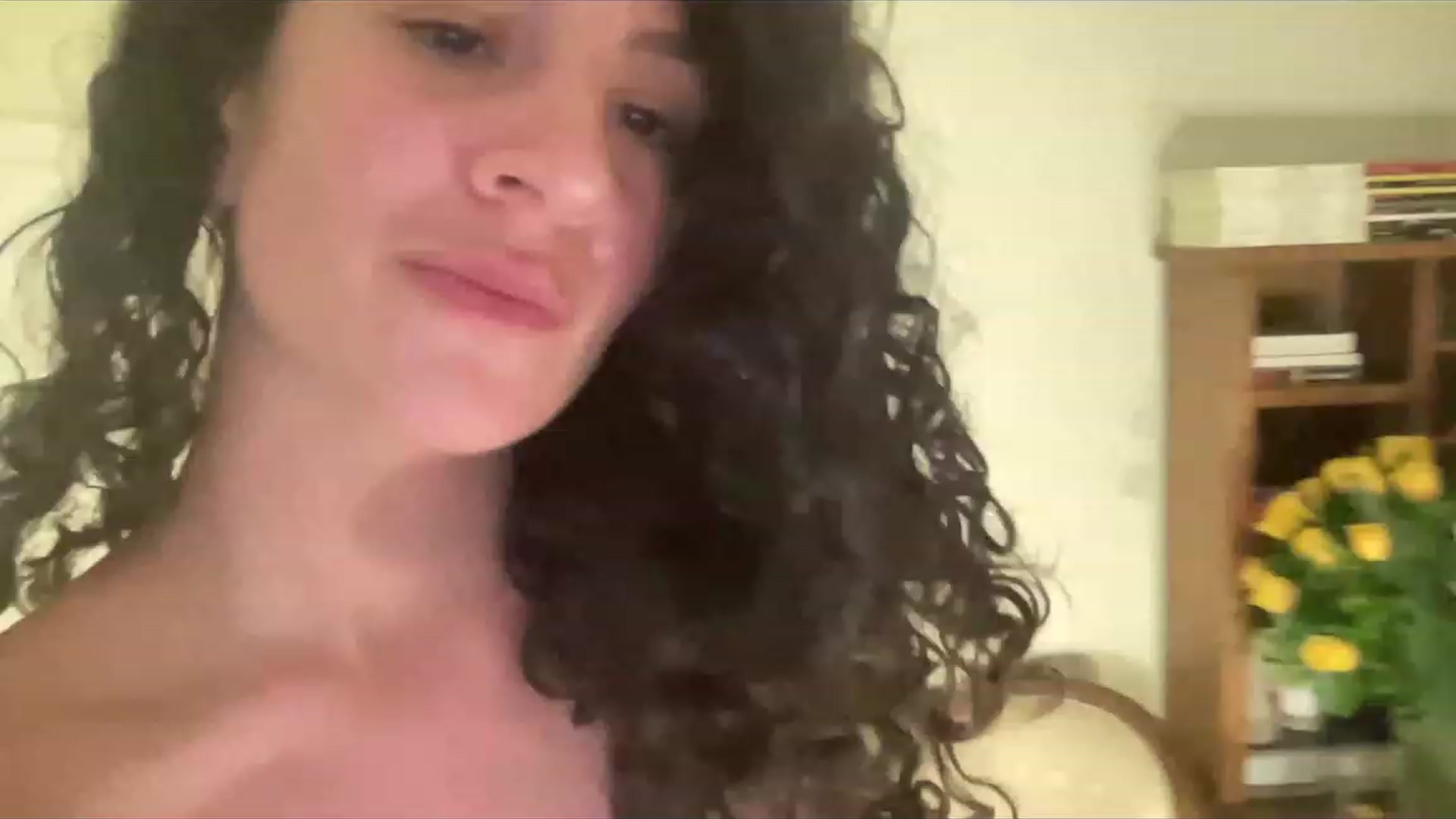 Gallery image thumbnail from Annareylee's myfreecams stream on, 07/20/2023, 06:34 image 6 of 20